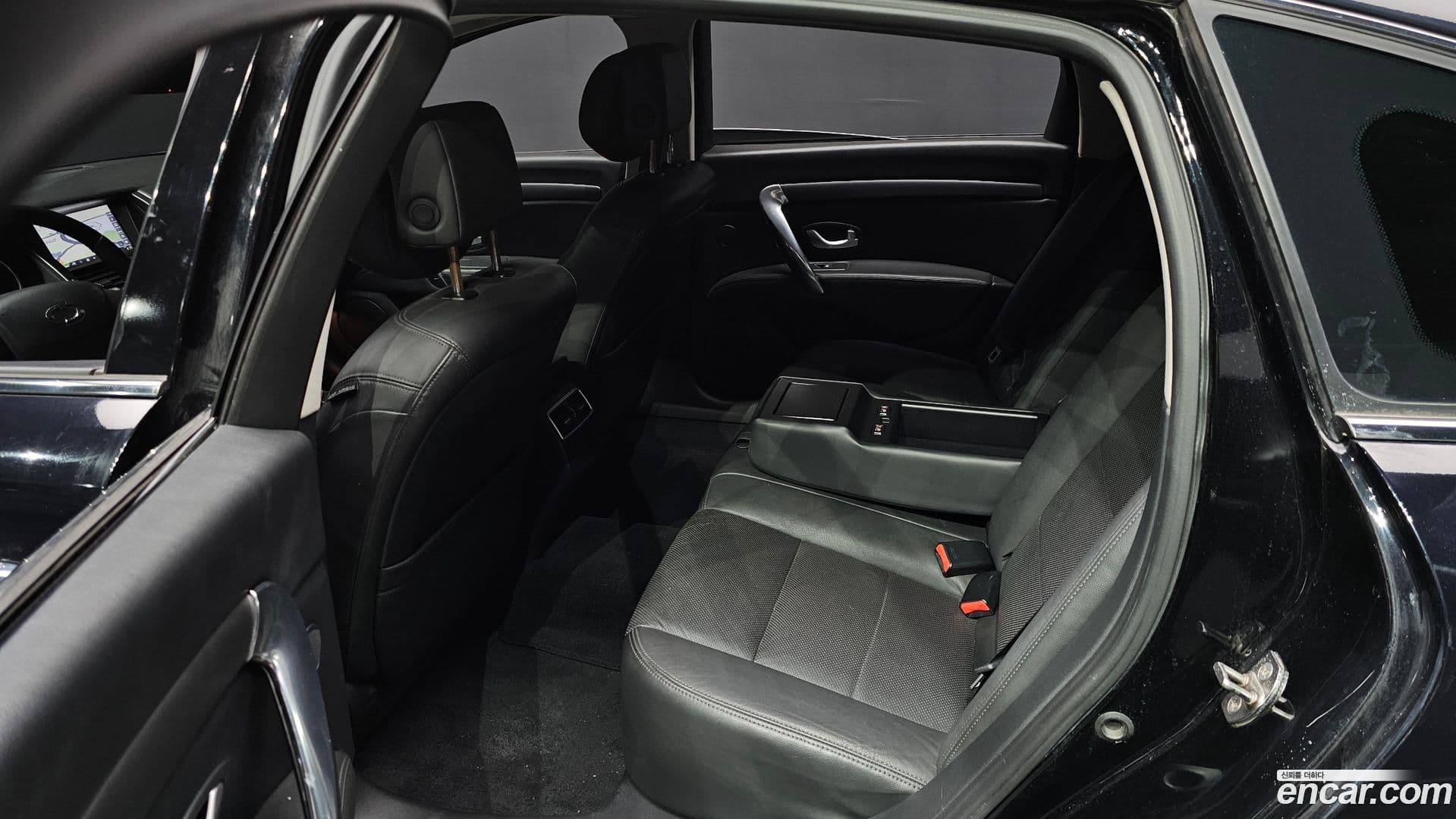 Main__Slider__Photo:SM7 Renault-KoreaSamsung 2015.8-11