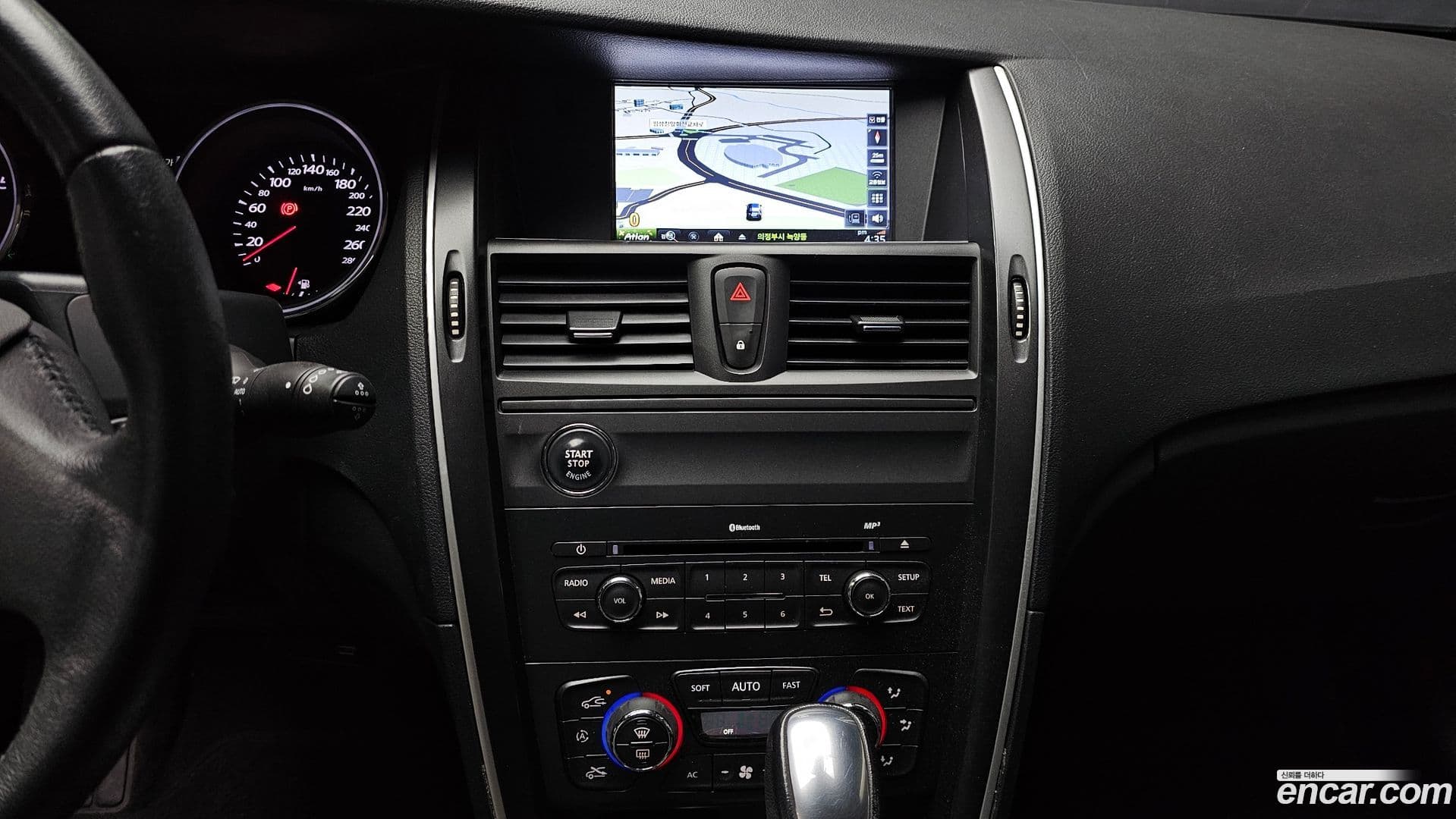 Main__Slider__Photo:SM7 Renault-KoreaSamsung 2015.8-13