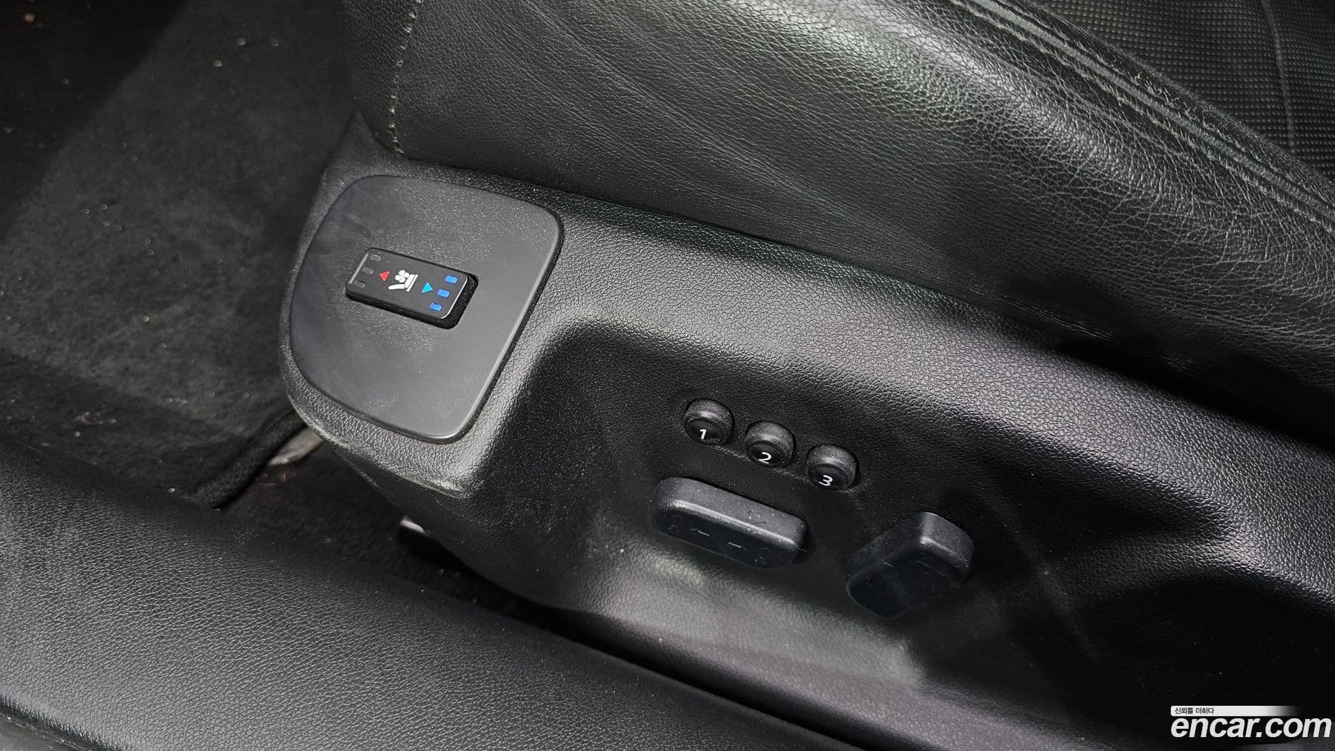 Main__Slider__Photo:SM7 Renault-KoreaSamsung 2015.8-16