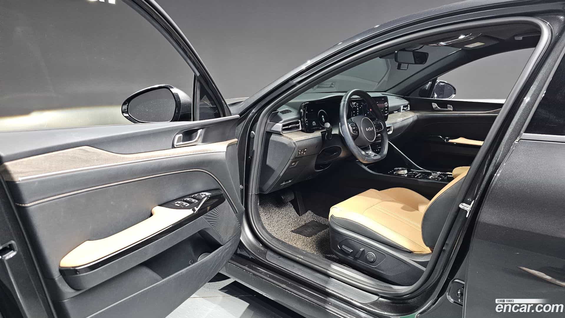 K5 Kia 2023.1-INNER-010