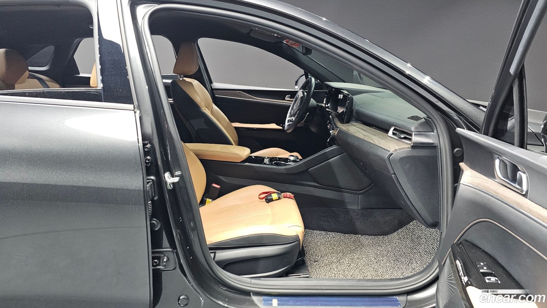 Main__Slider__Photo:K5 Kia 2023.1-10