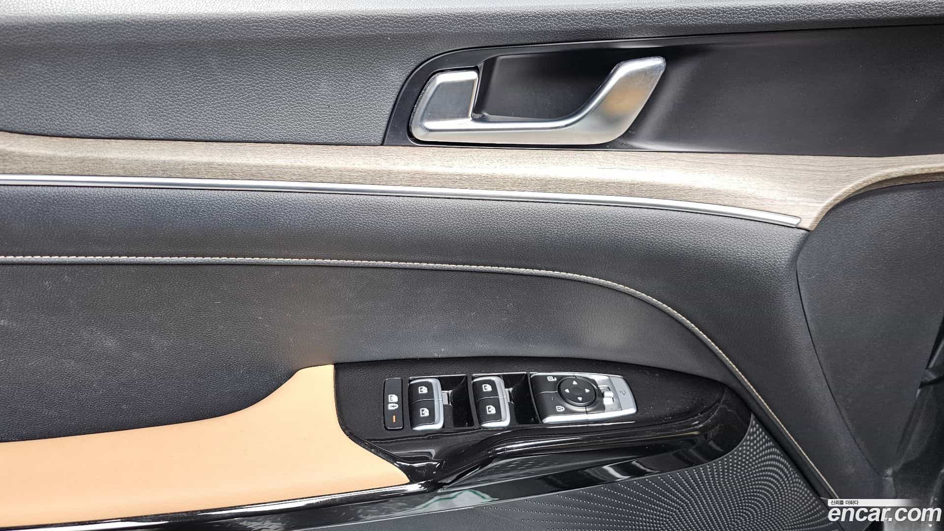 K5 Kia 2023.1-OPTION-022