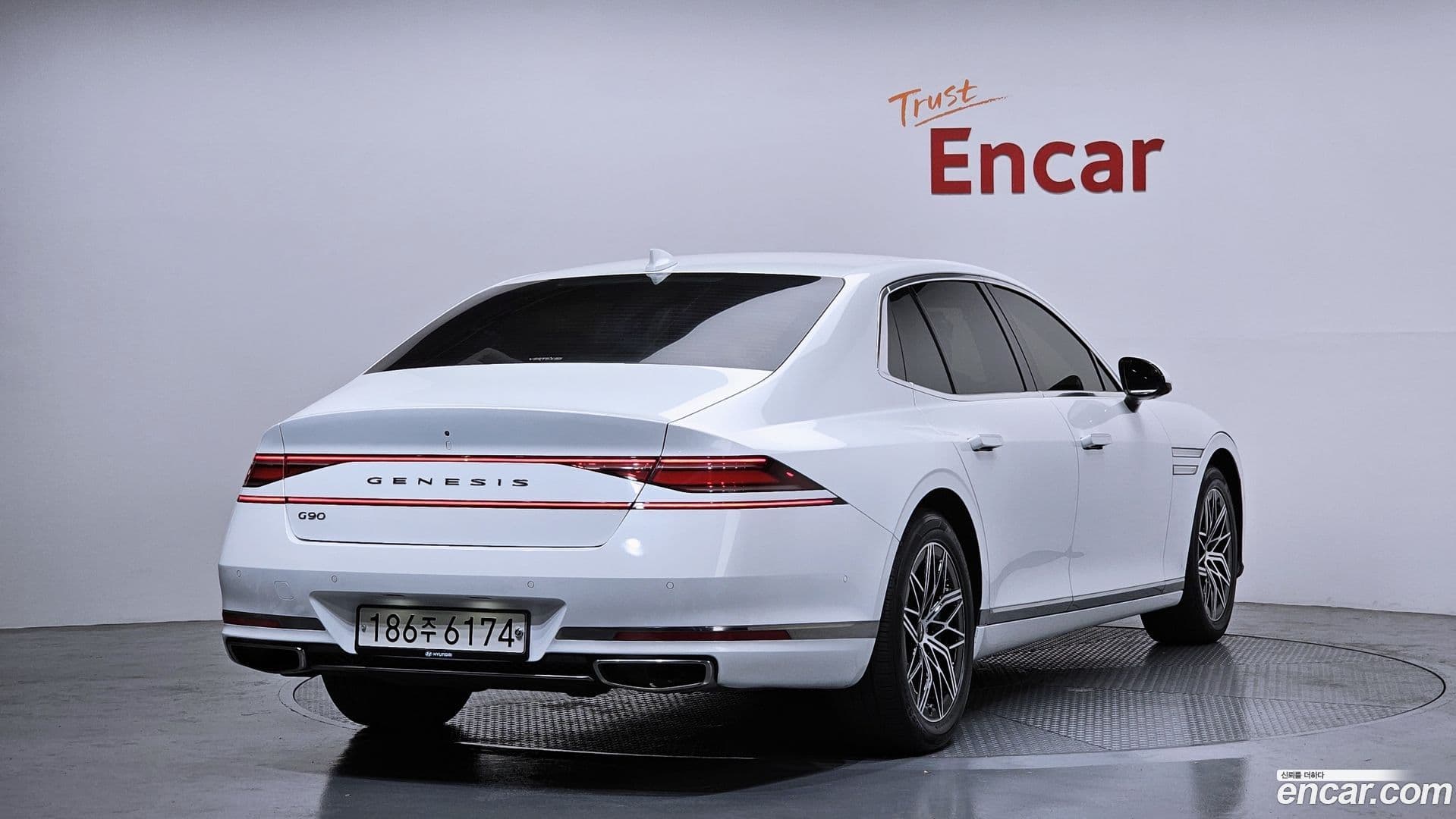 Main__Slider__Photo:G90 Genesis 2022.3-1