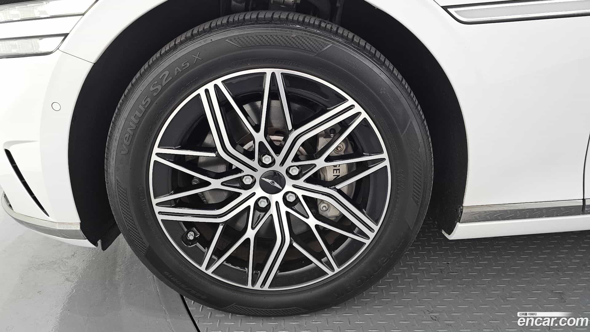 G90 Genesis 2022.3-OUTER-005