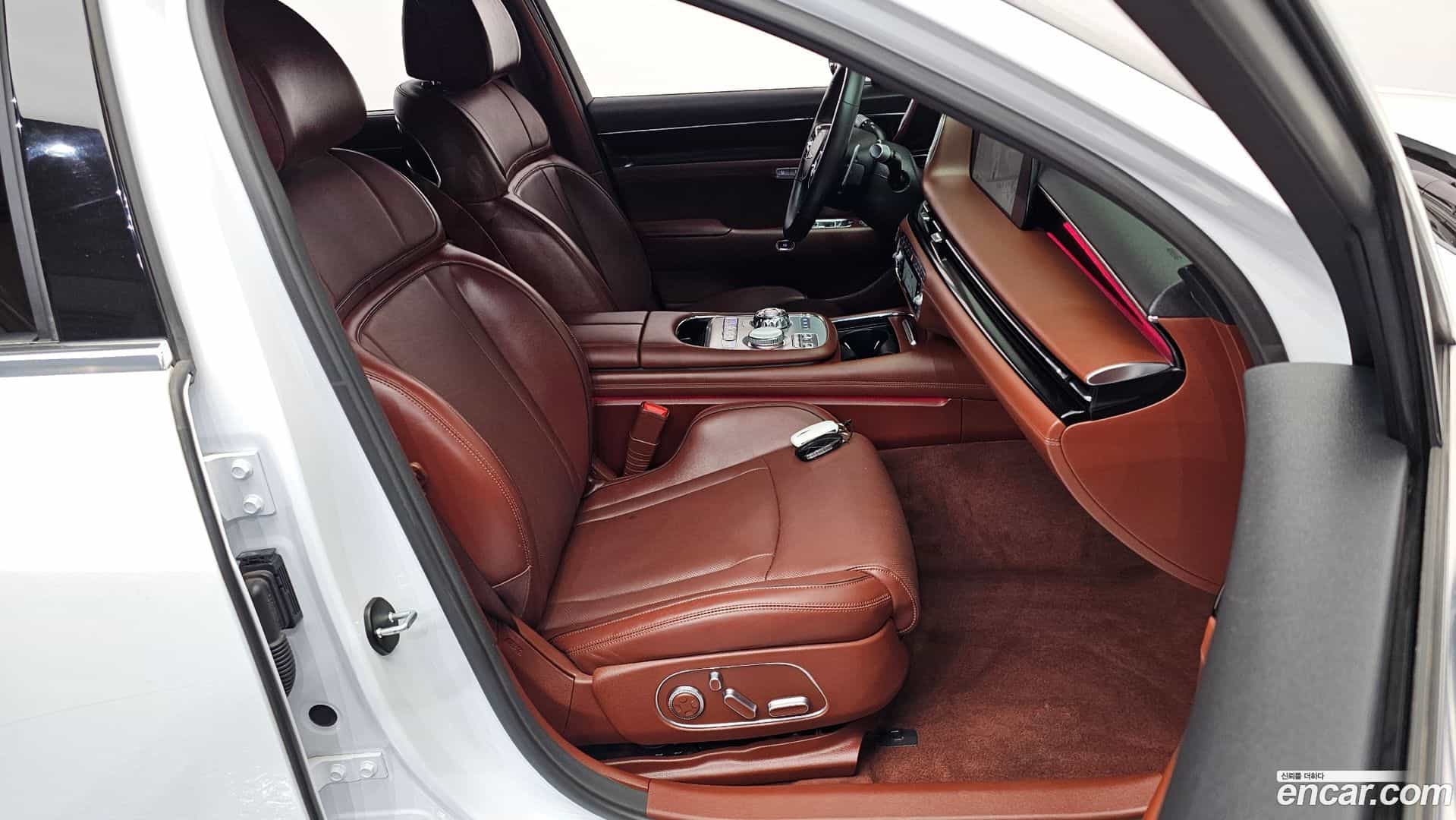 G90 Genesis 2022.3-INNER-010