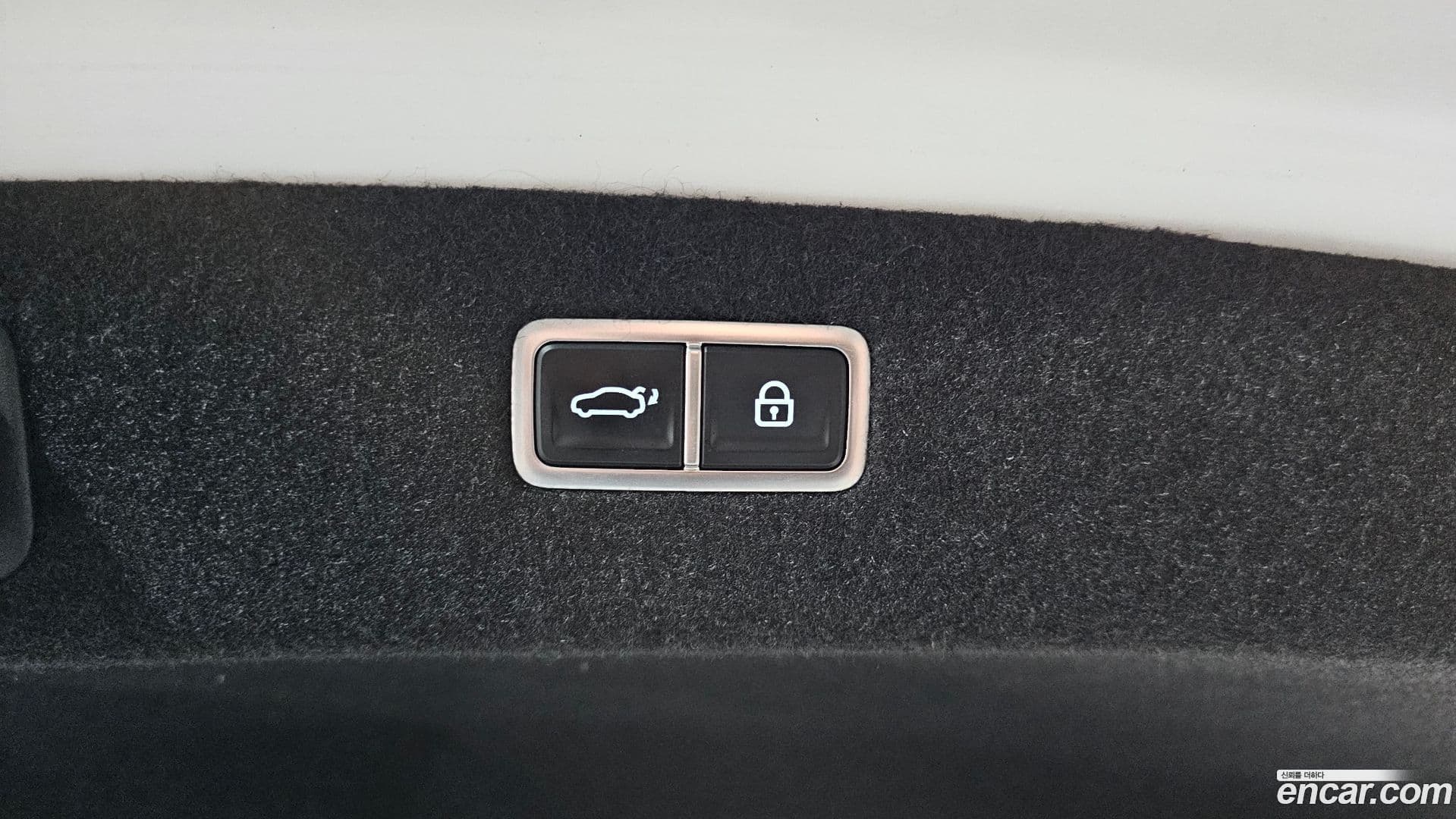 Main__Slider__Photo:G90 Genesis 2022.3-19