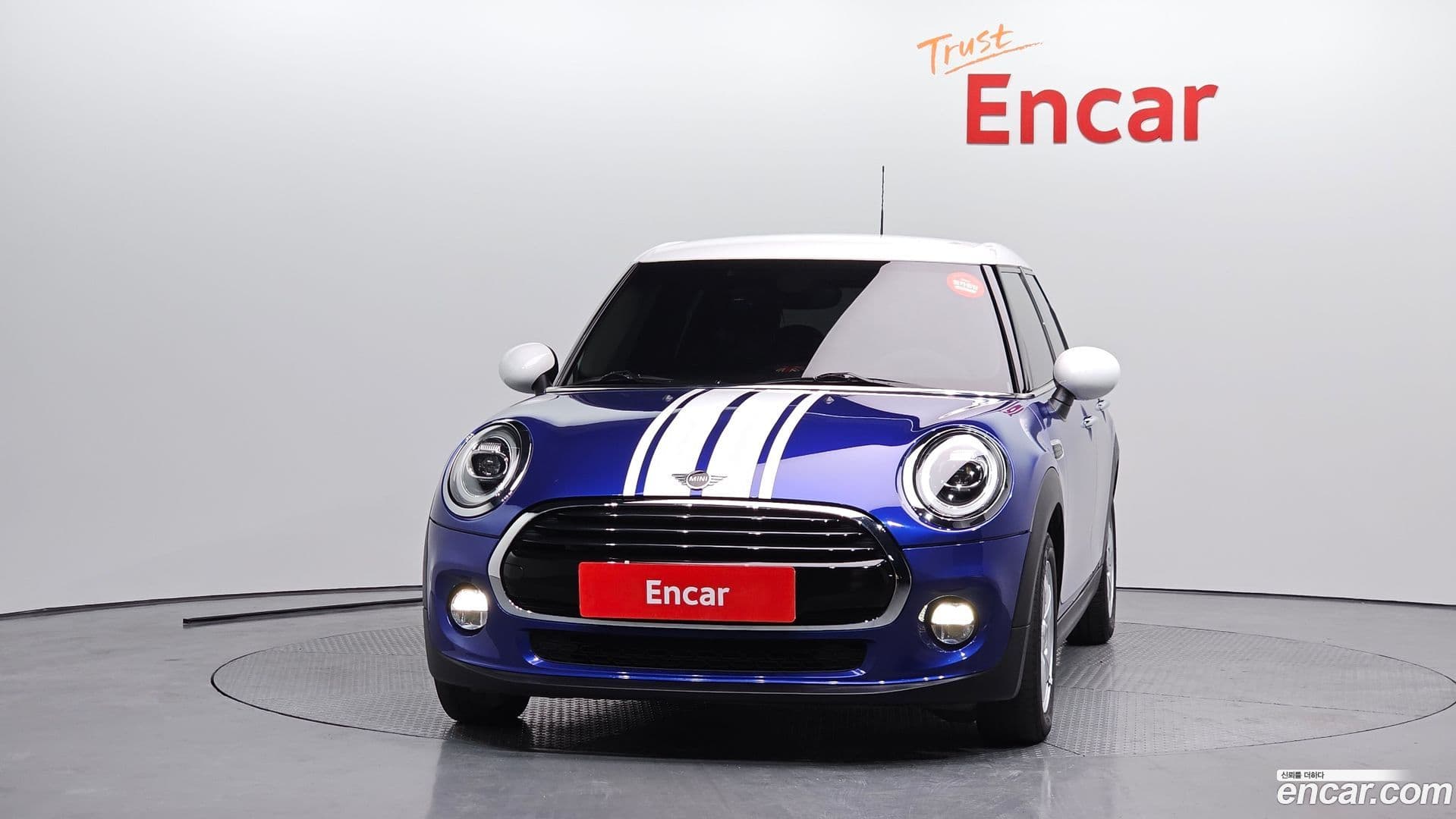 Main__Slider__Photo:Cooper Mini 2019.7-2