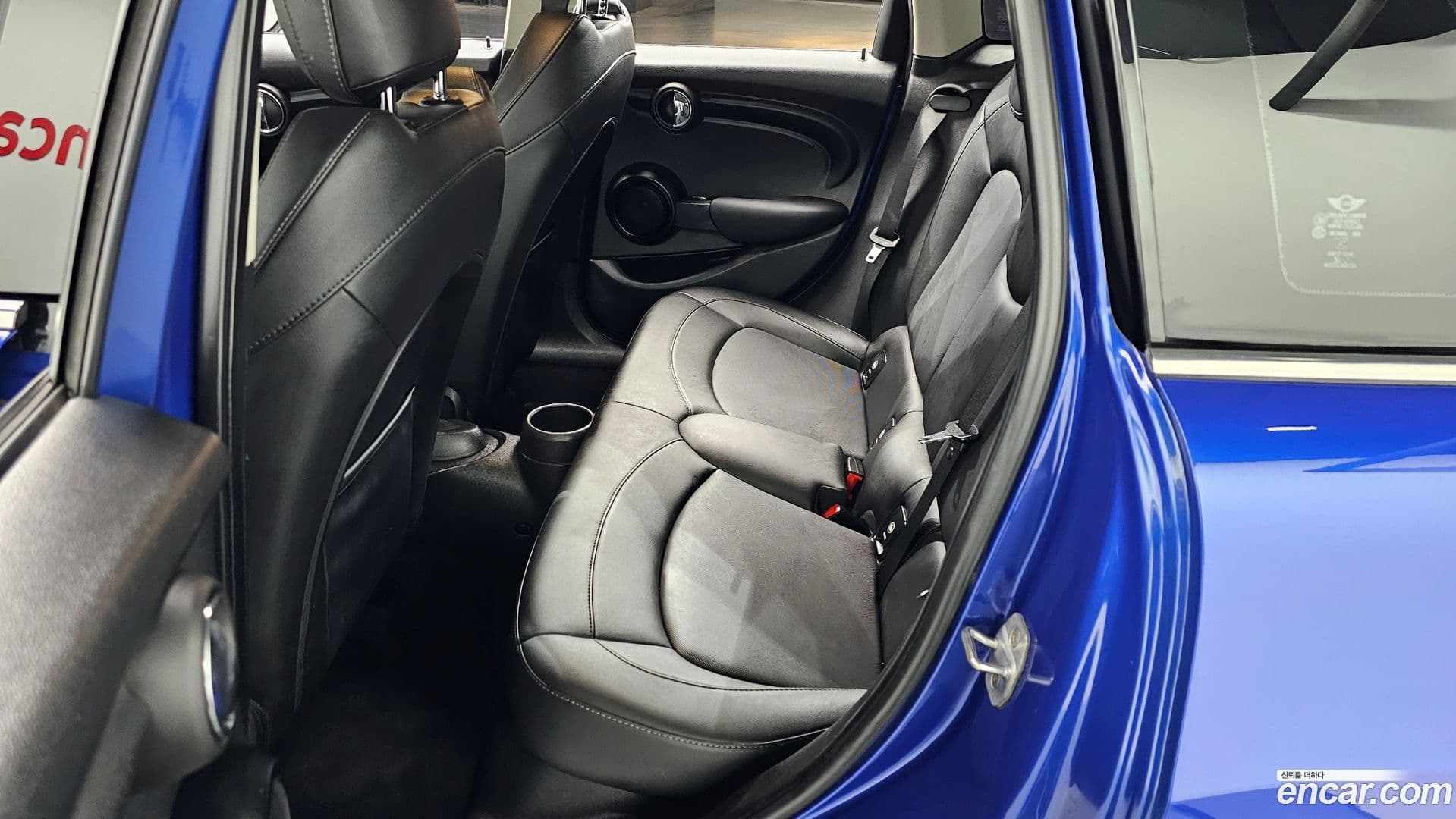 Main__Slider__Photo:Cooper Mini 2019.7-11