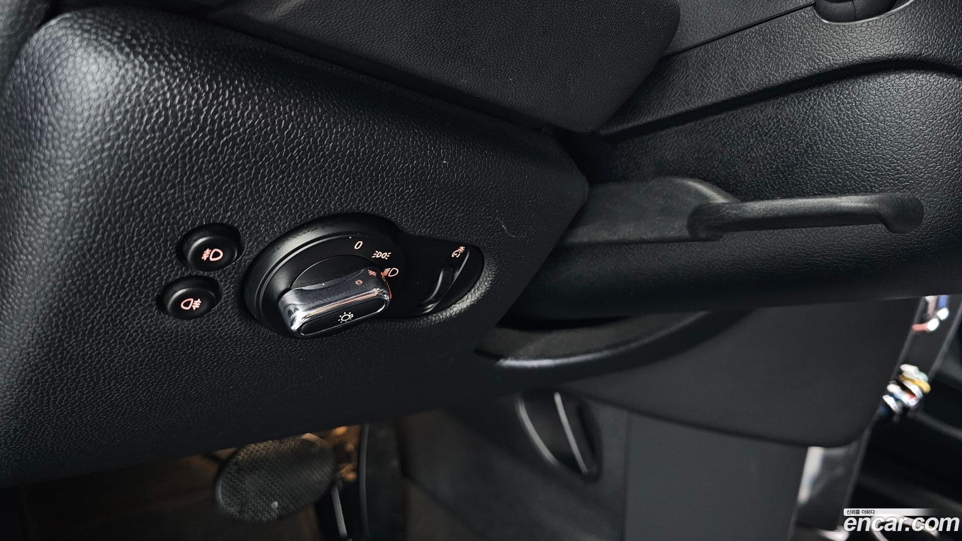 Main__Slider__Photo:Cooper Mini 2019.7-18