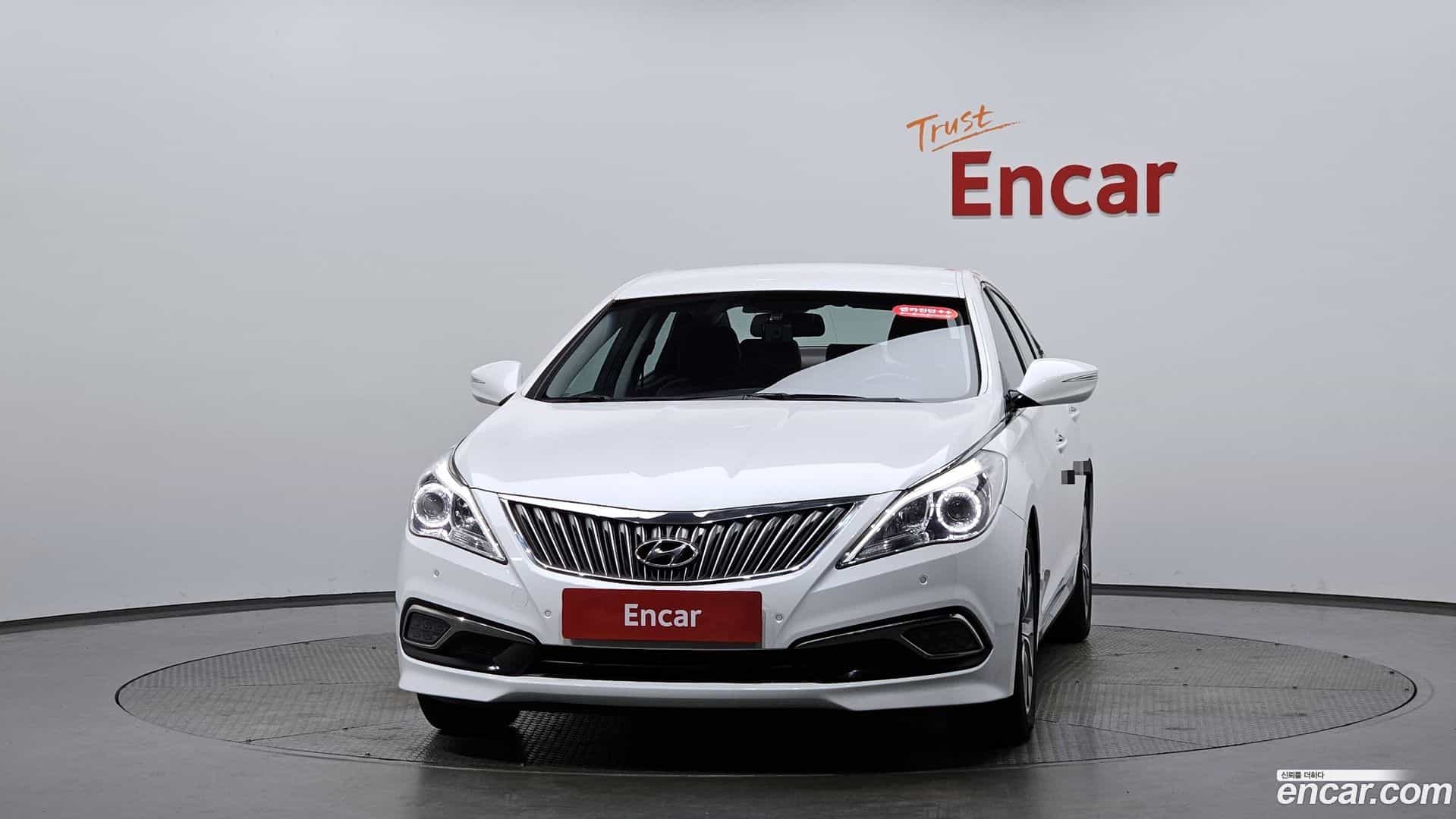 Grandeur Hyundai 2014.11-OUTER-003