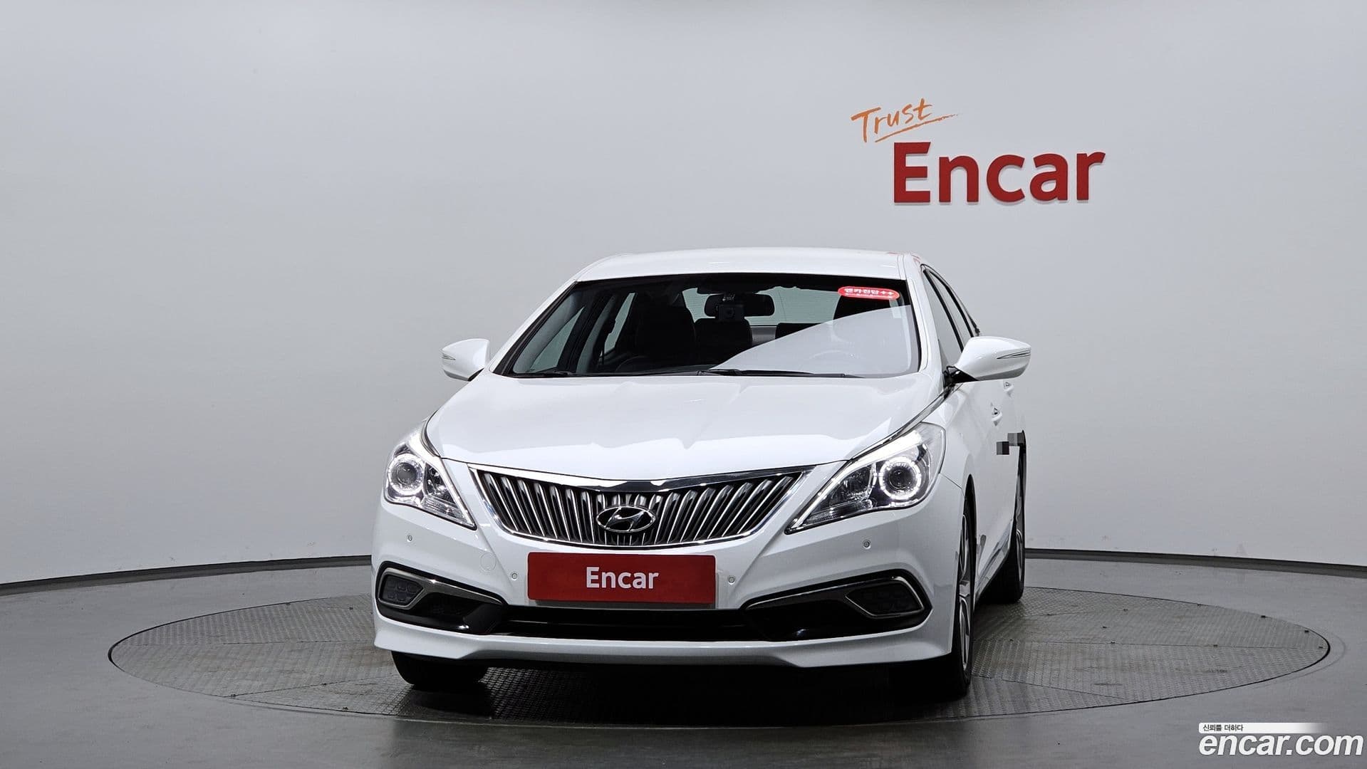 Main__Slider__Photo:Grandeur Hyundai 2014.11-2