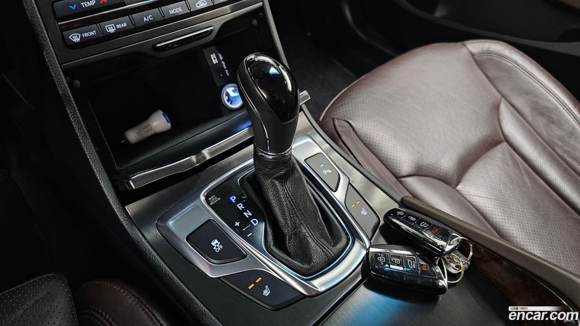 Main__Slider__Photo:Grandeur Hyundai 2014.11-8