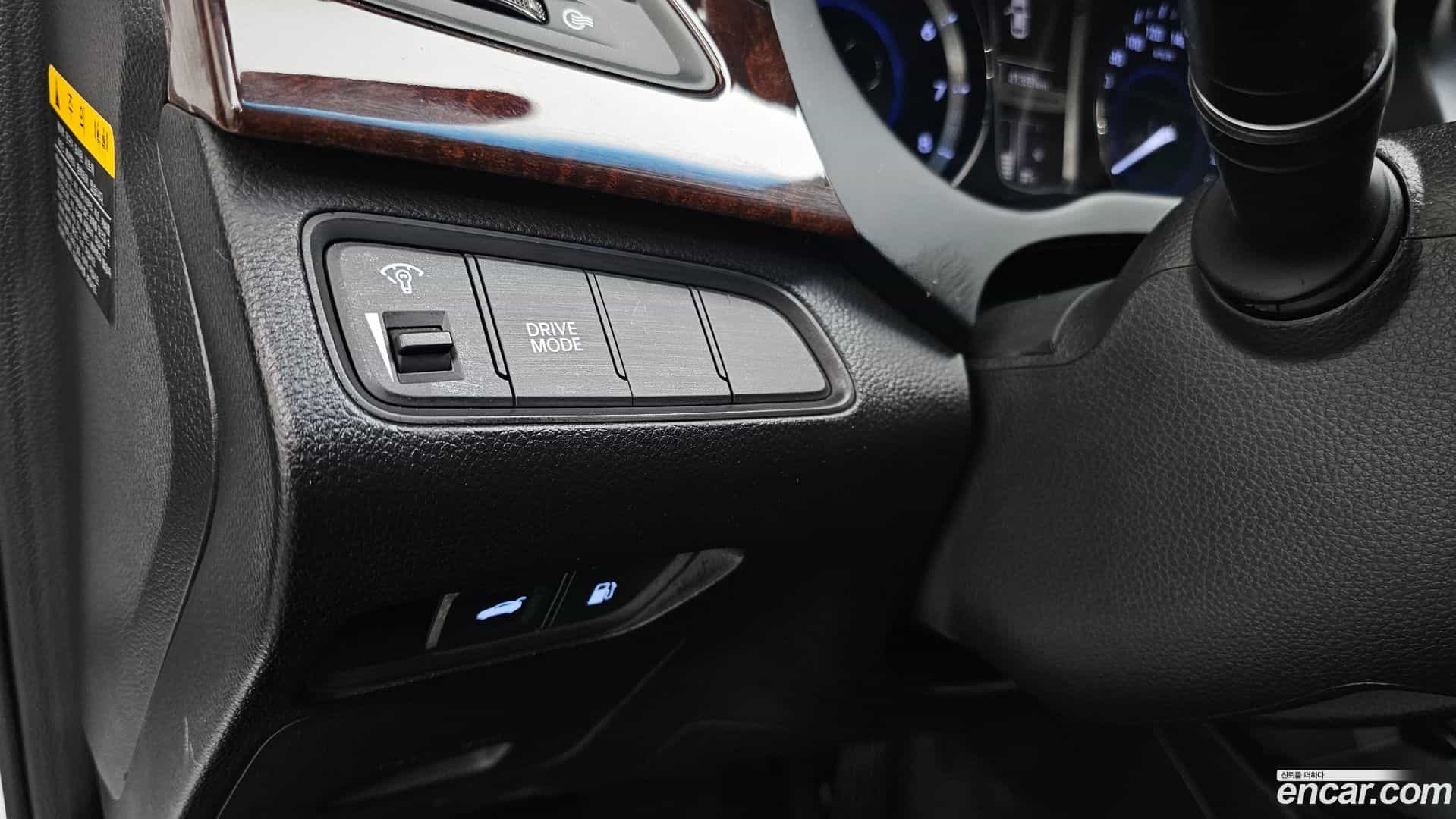 Grandeur Hyundai 2014.11-OPTION-021