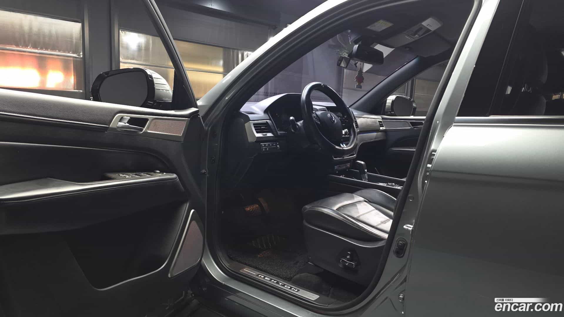 Rexton KG_Mobility_Ssangyong 2017.5-INNER-010