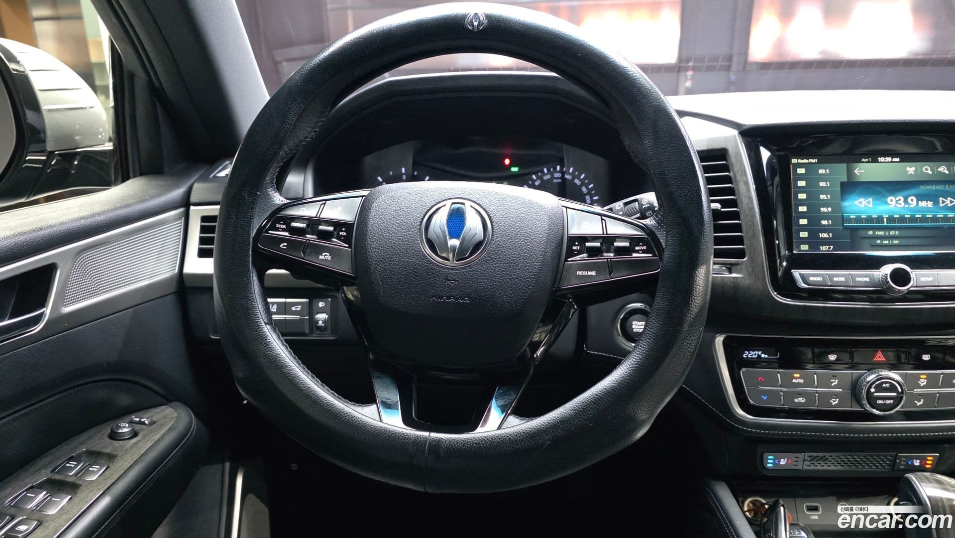 Main__Slider__Photo:Rexton KG_Mobility_Ssangyong 2017.5-12