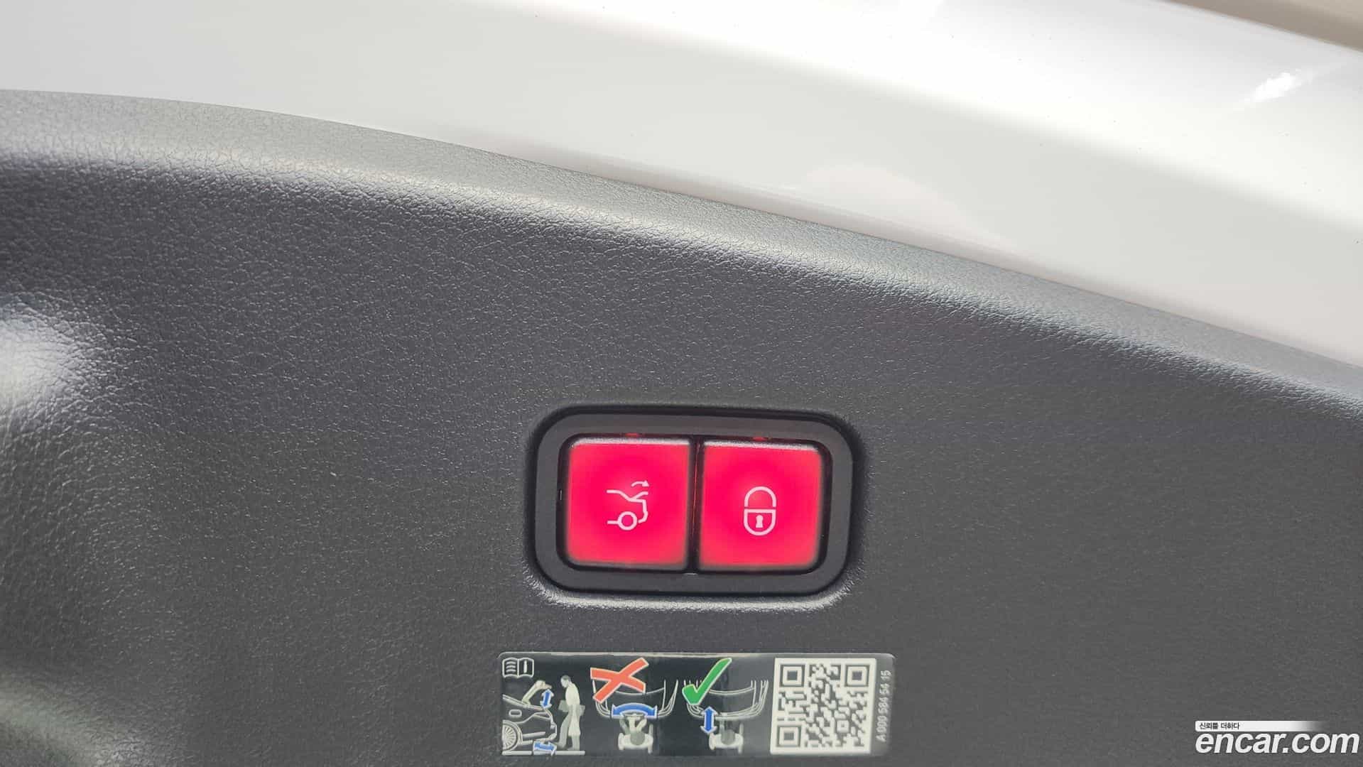 CLE-Class Mercedes-Benz 2024.4-OPTION-023