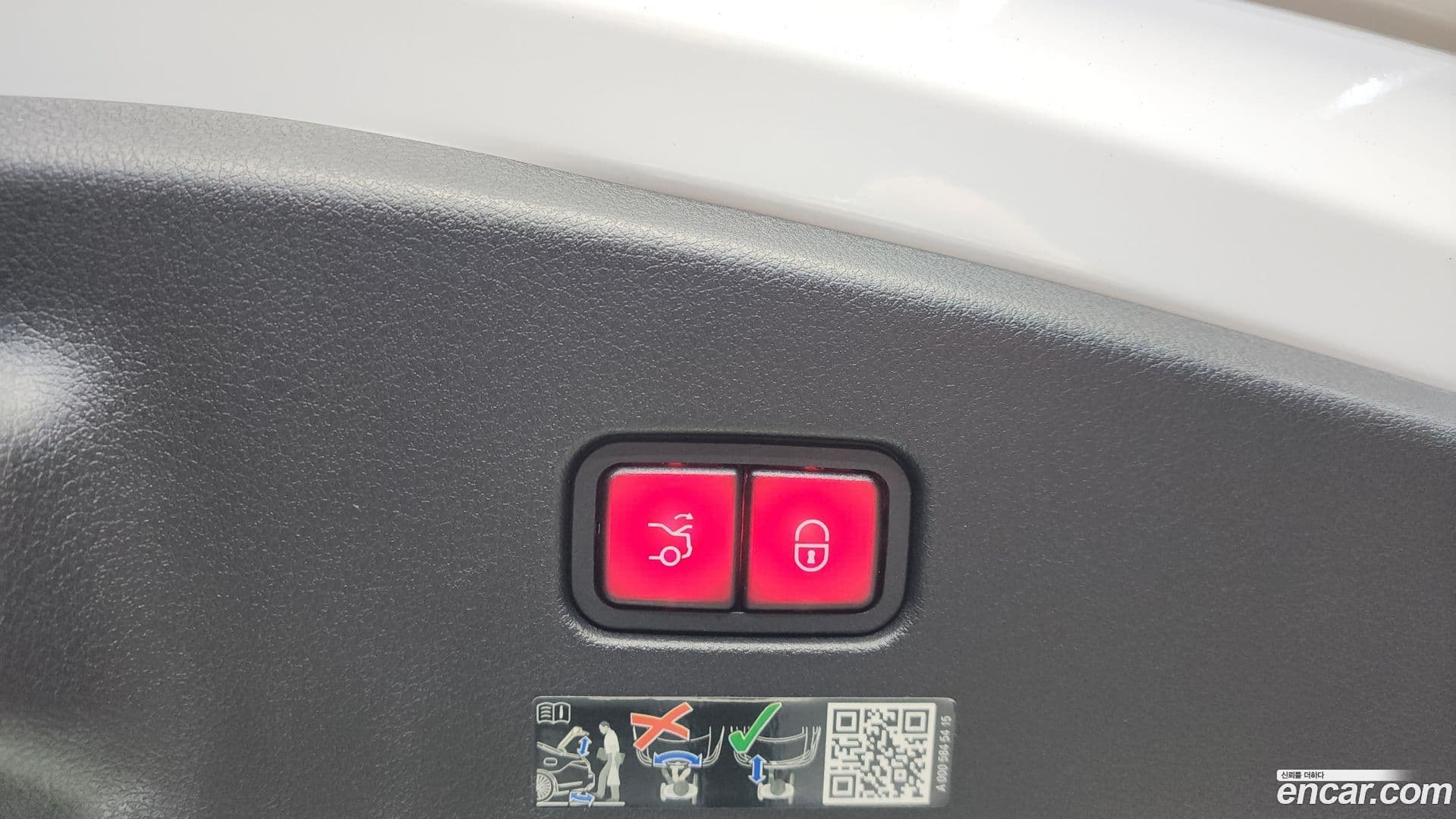 Main__Slider__Photo:CLE-Class Mercedes-Benz 2024.4-18