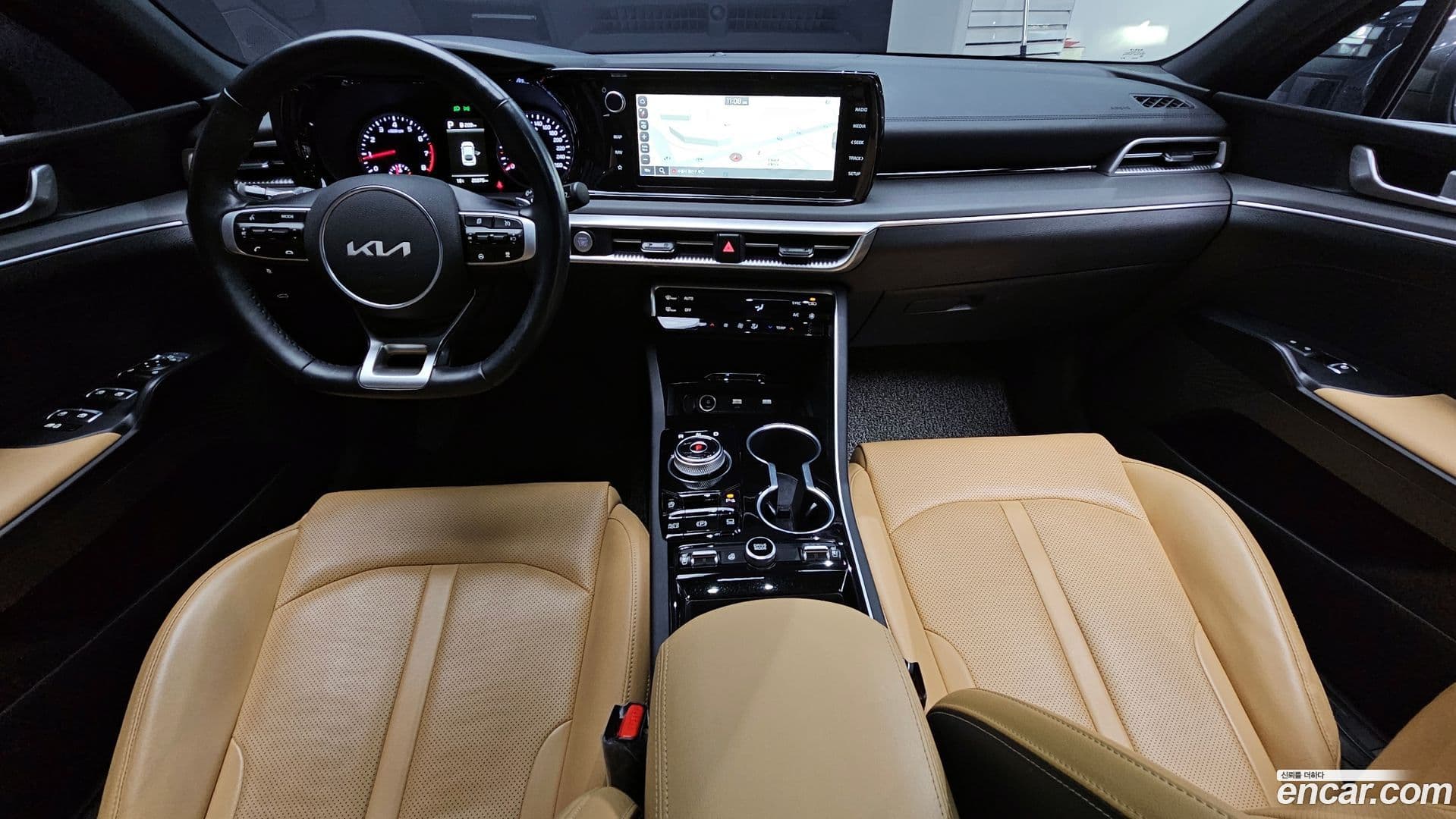 Main__Slider__Photo:K5 Kia 2022.1-6