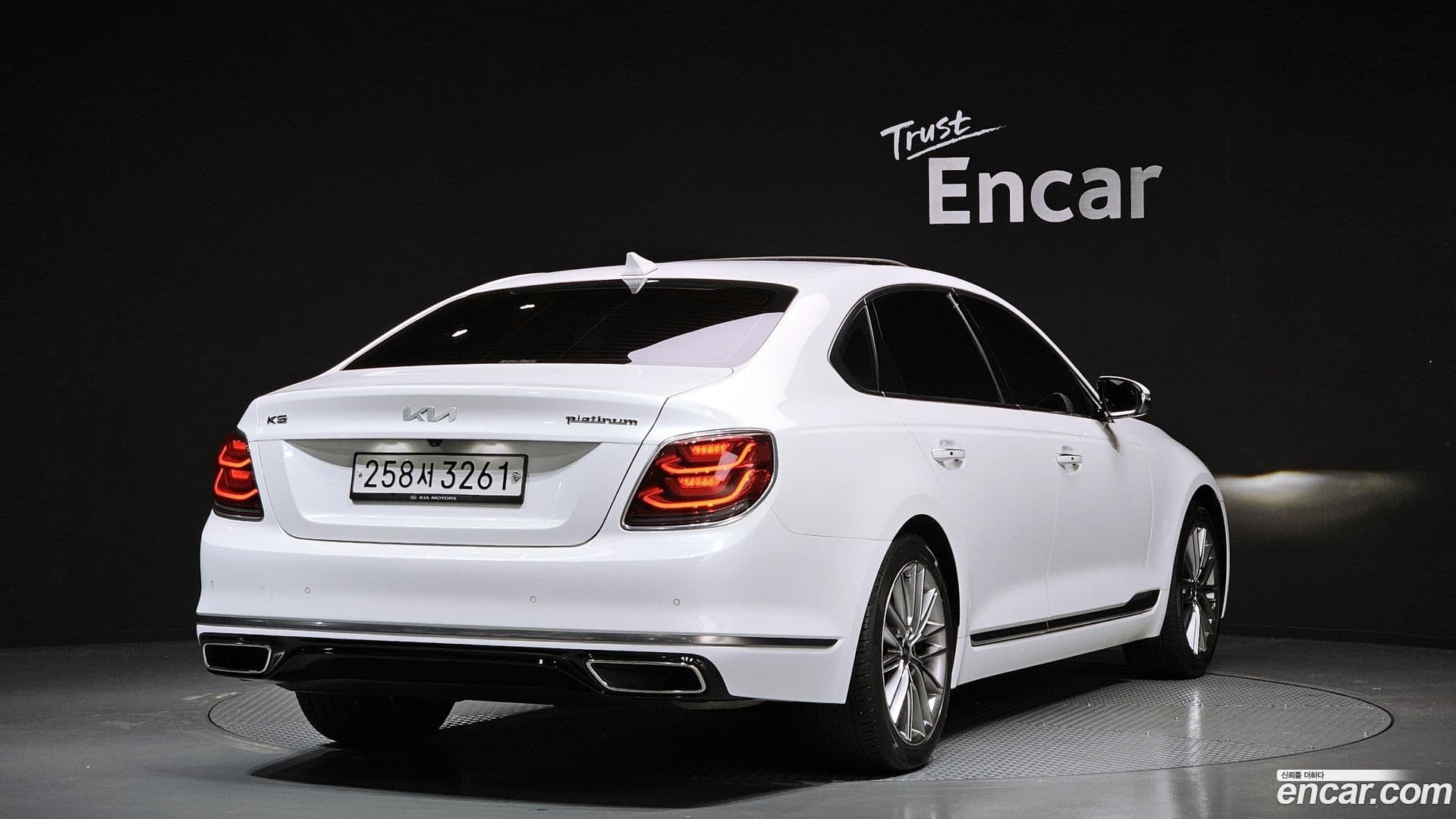 Main__Slider__Photo:K9 Kia 2020.2-1