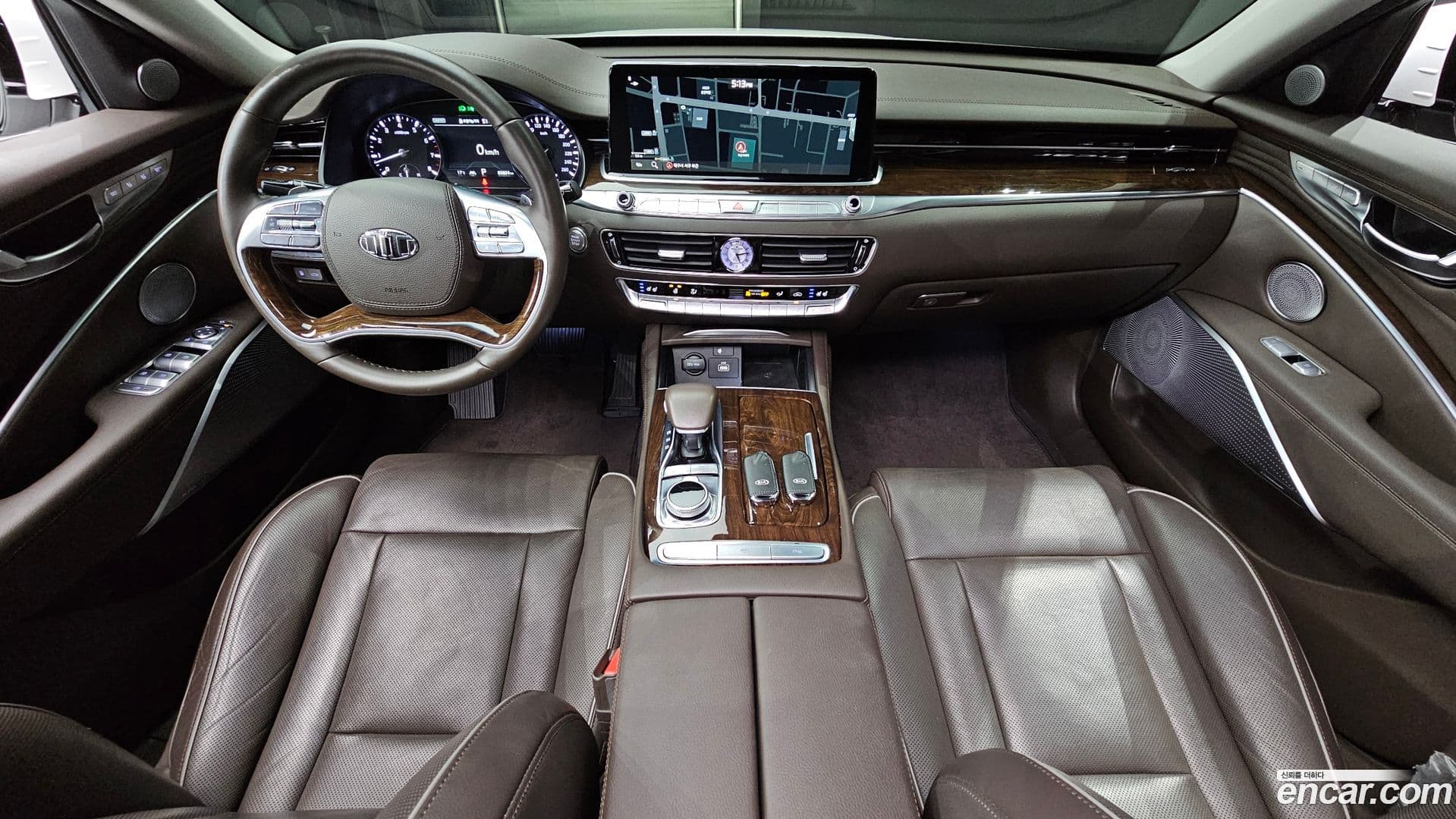 Main__Slider__Photo:K9 Kia 2020.2-6