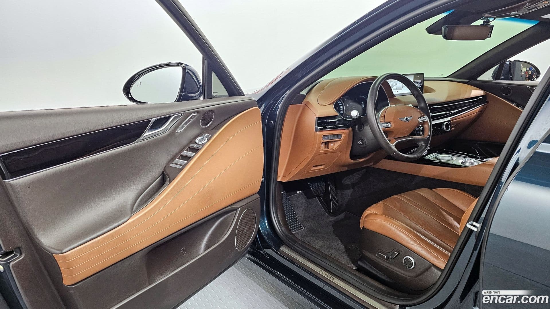 Main__Slider__Photo:G80 Genesis 2020.3-9