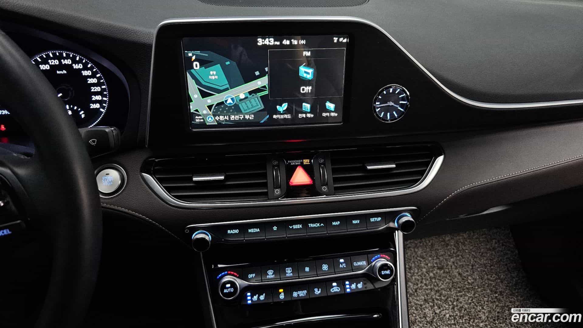 Grandeur Hyundai 2018.4-OPTION-018