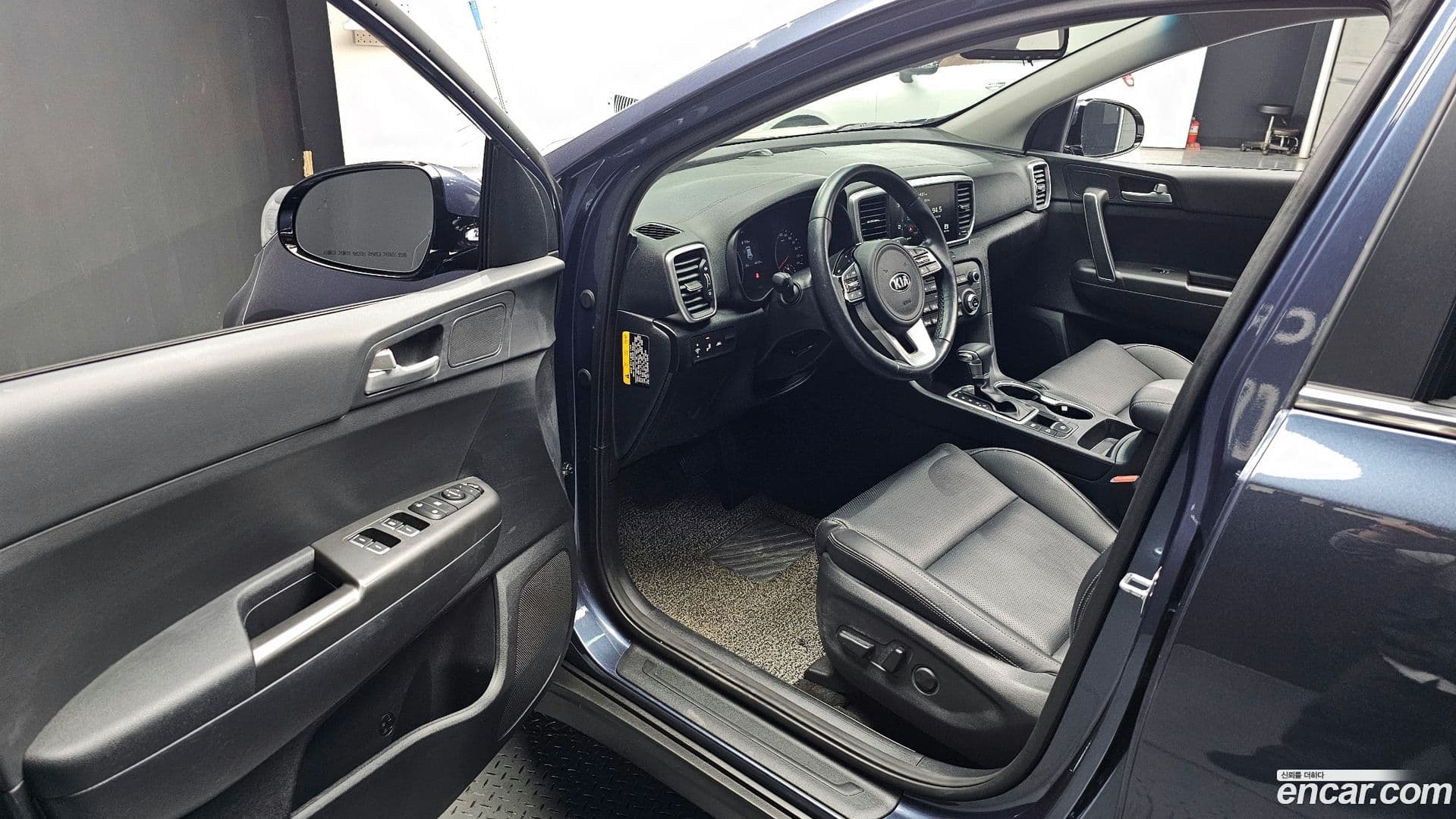 Main__Slider__Photo:Sportage Kia 2020.2-9