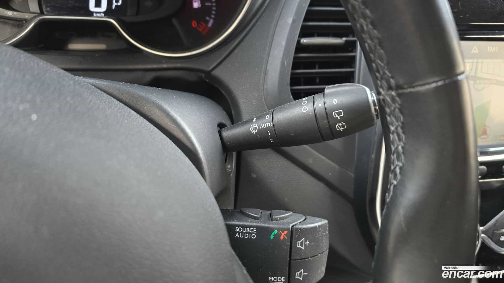 QM3 Renault-KoreaSamsung 2017.9-OPTION-023