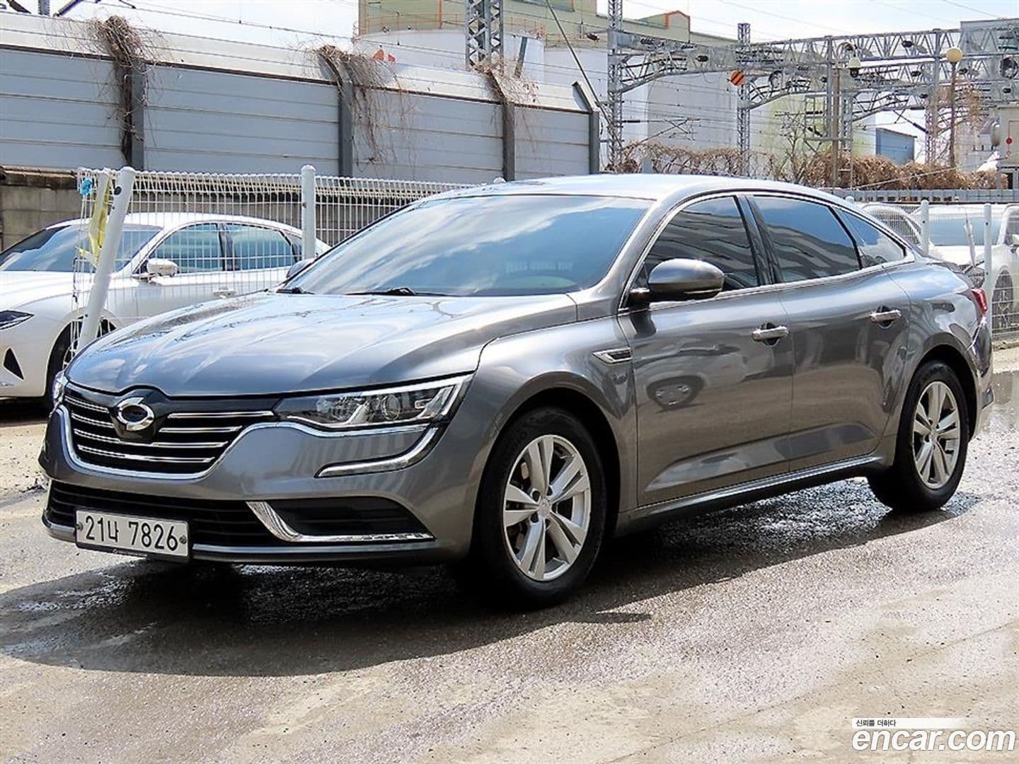 Main__Slider__Photo:SM6 Renault-KoreaSamsung 2017.5-1