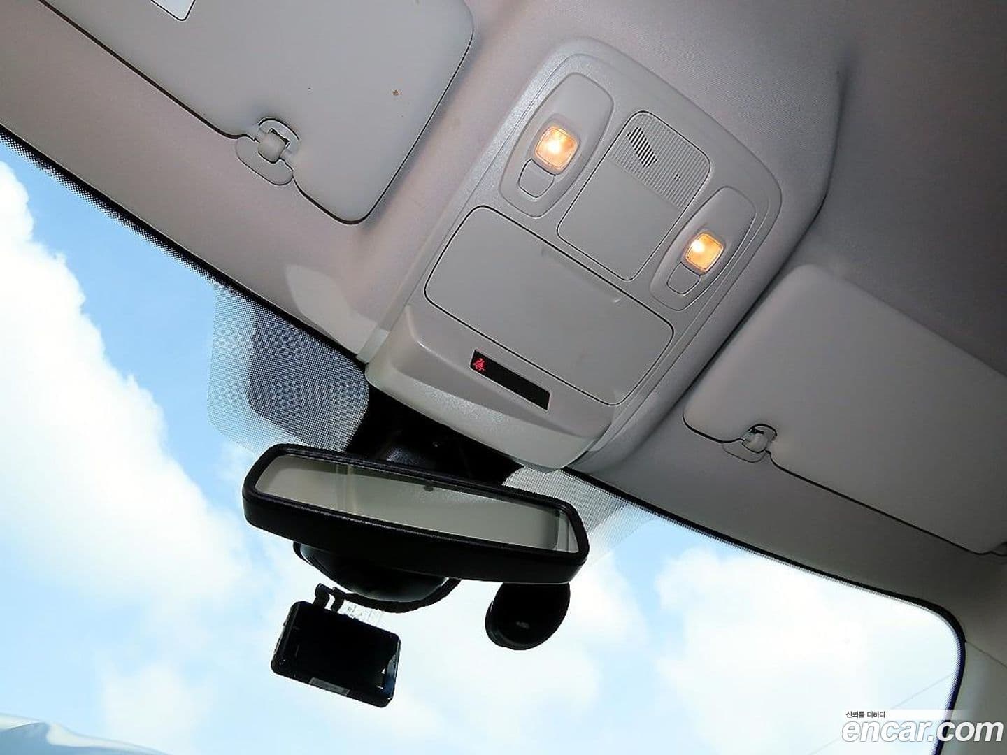 Main__Slider__Photo:SM6 Renault-KoreaSamsung 2017.5-14