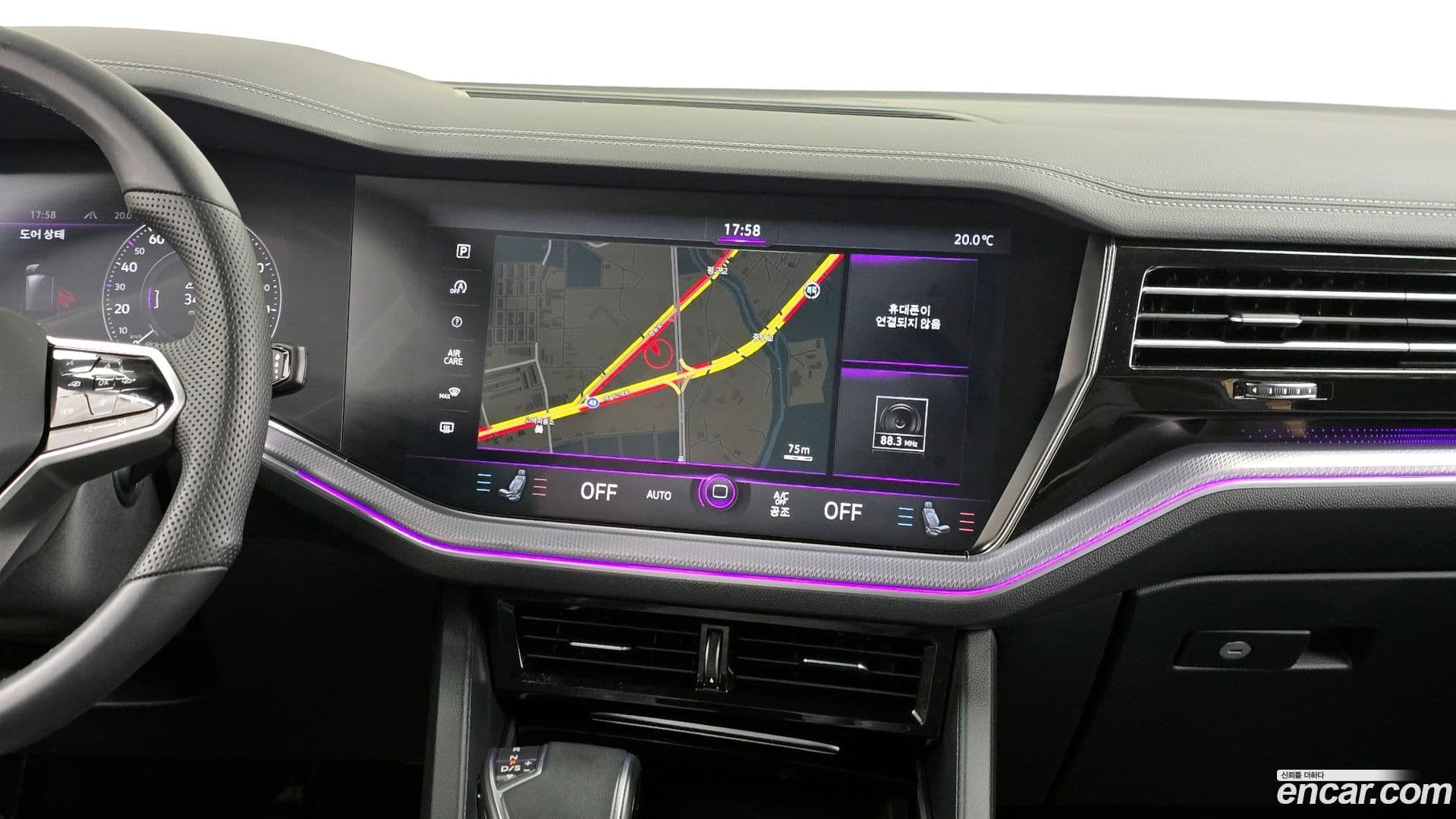 Main__Slider__Photo:Touareg Volkswagen 2023.11-13