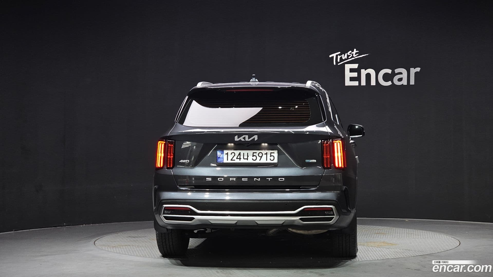 Main__Slider__Photo:Sorento Kia 2022.0-3