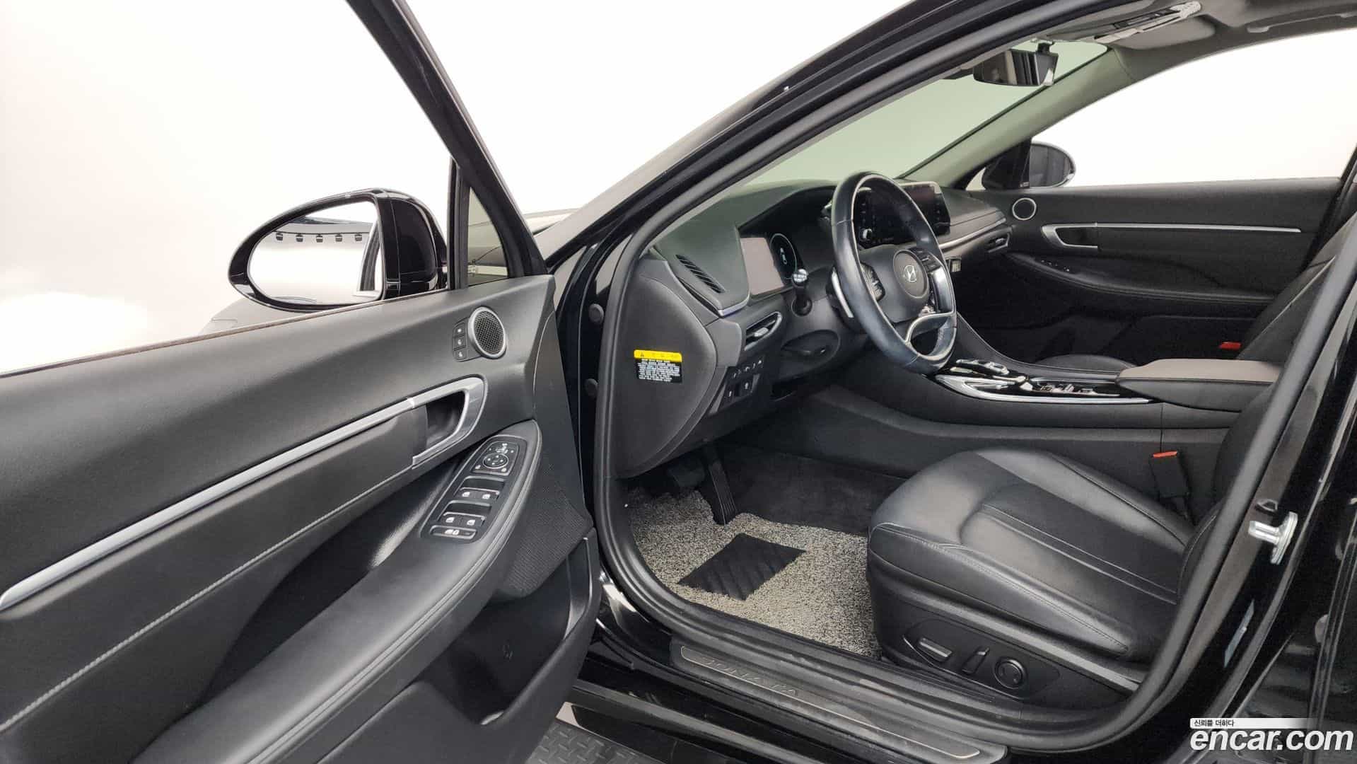 Sonata Hyundai 2020.2-INNER-010