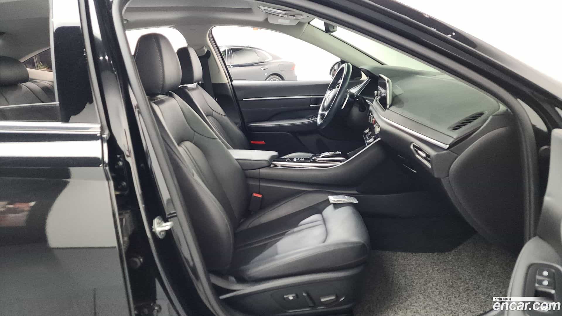 Sonata Hyundai 2020.2-OPTION-015