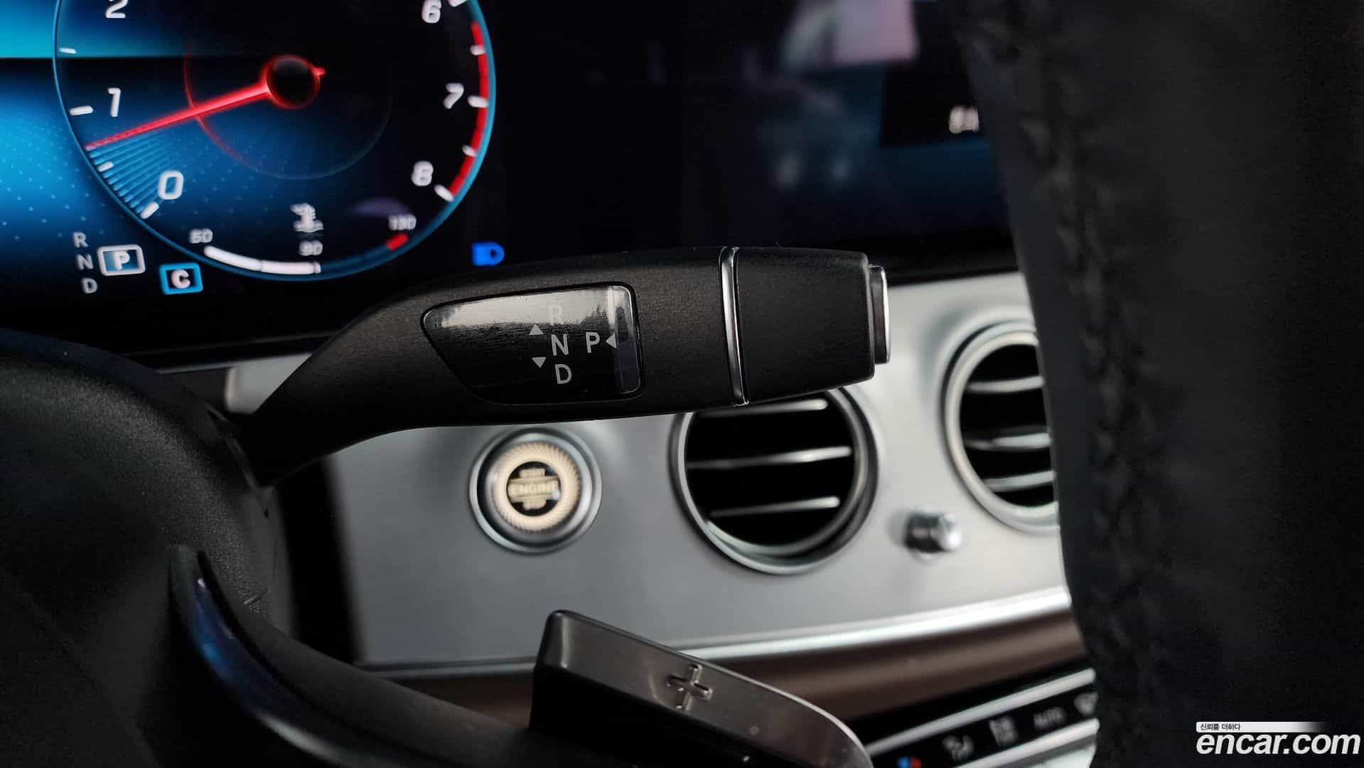 E-Class Mercedes-Benz 2021.4-INNER-009