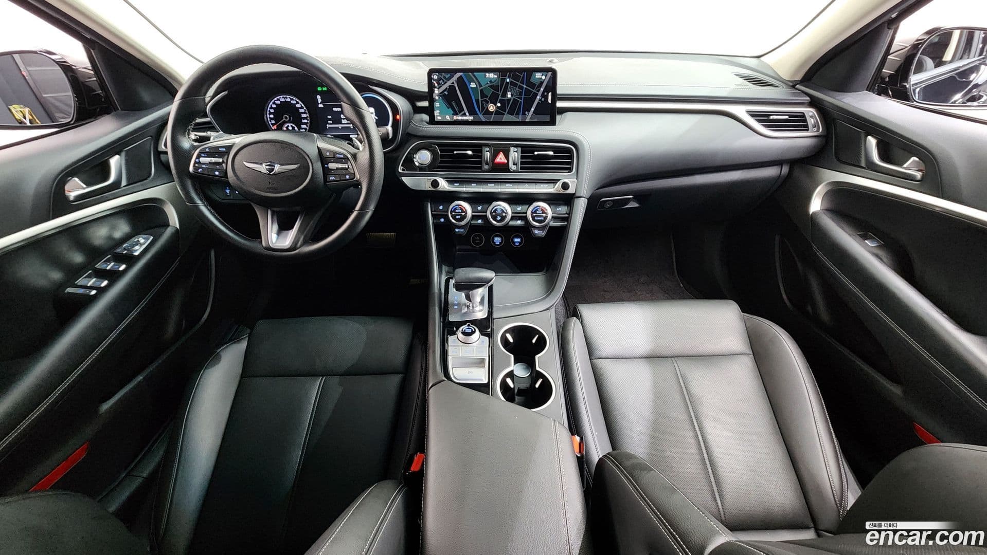 Main__Slider__Photo:G70 Genesis 2021.2-6