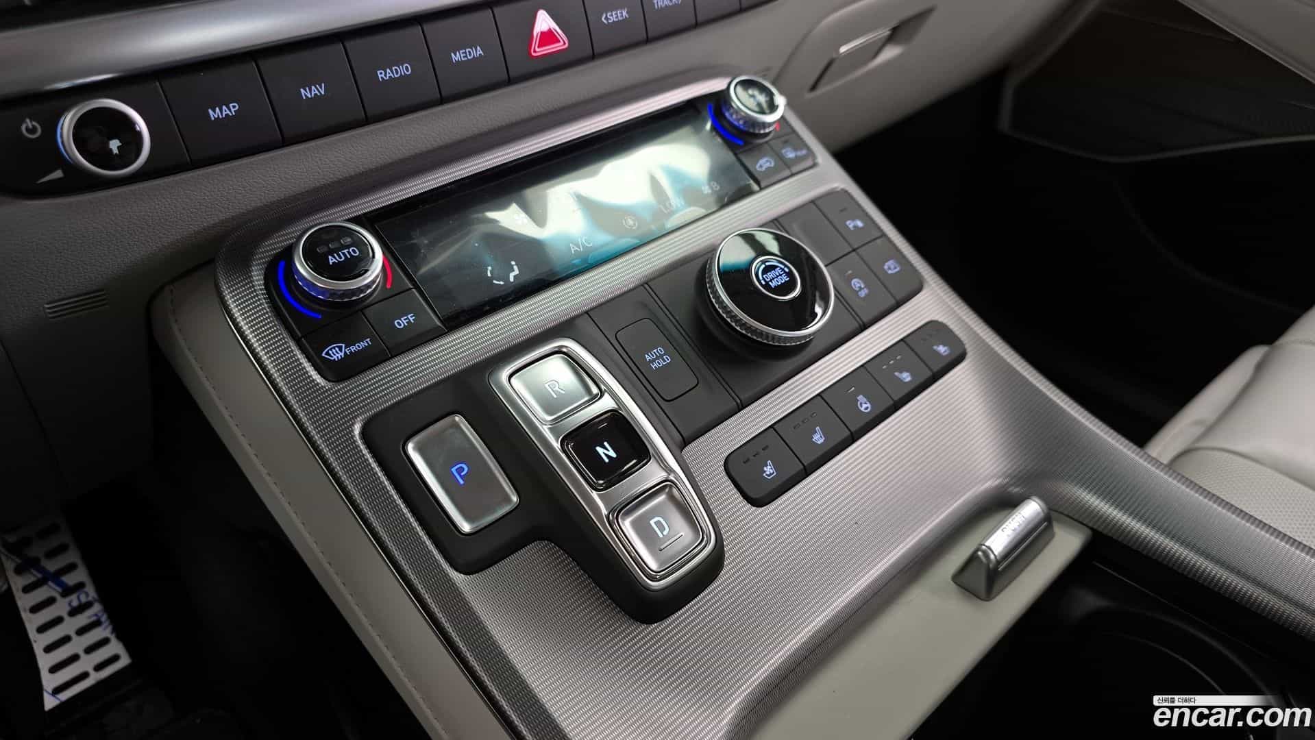 Palisade Hyundai 2023.2-INNER-009