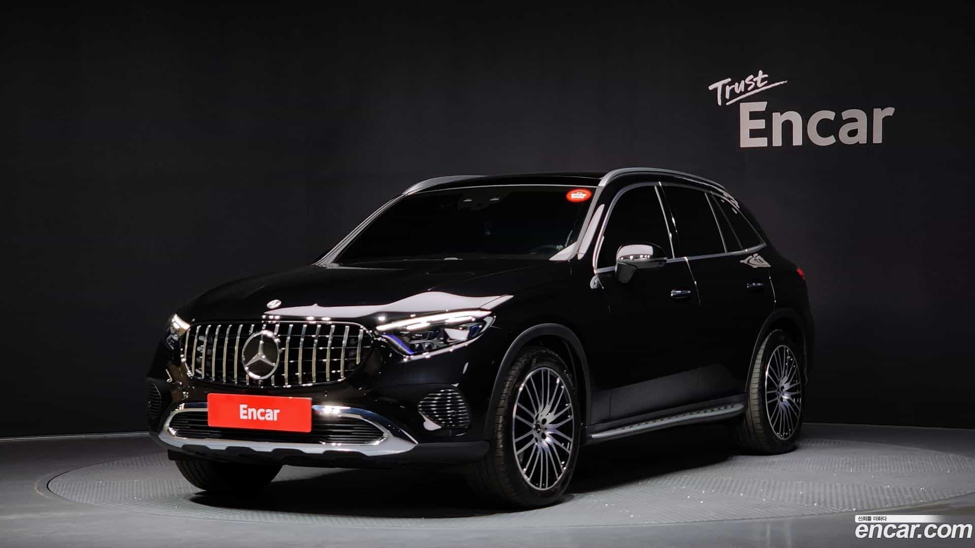 GLC-Class Mercedes-Benz 2024.4-OUTER-001