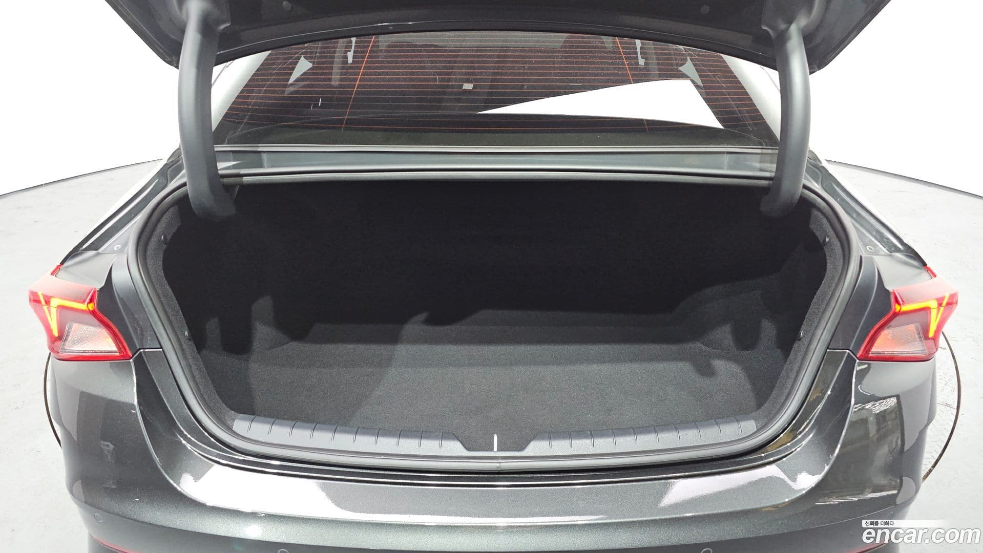 Main__Slider__Photo:K5 Kia 2020.7-19