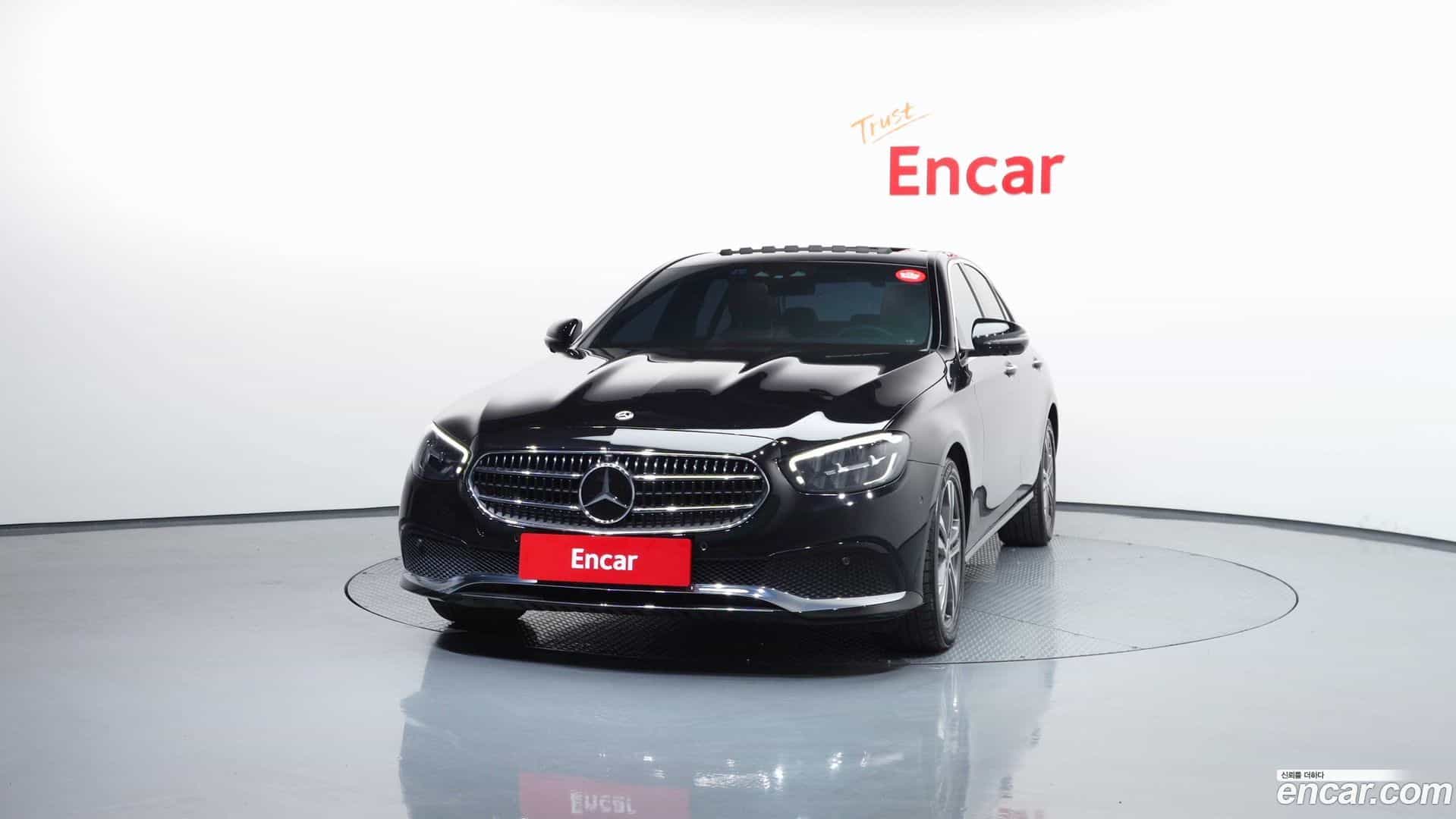 E-Class Mercedes-Benz 2023.10-OUTER-003