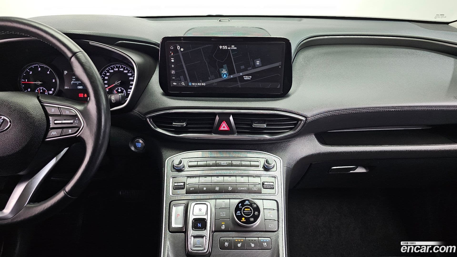 Main__Slider__Photo:Santafe Hyundai 2022.11-15