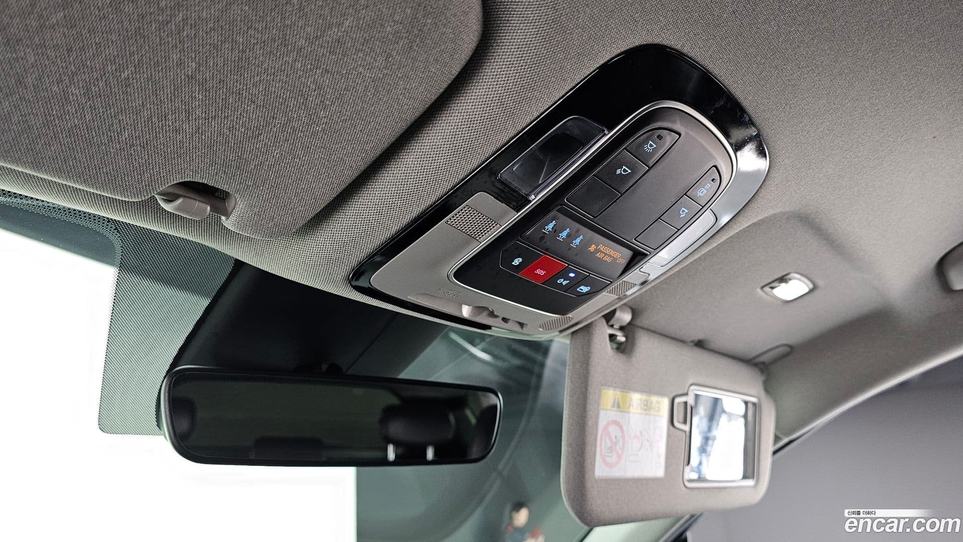 Main__Slider__Photo:Santafe Hyundai 2022.11-16