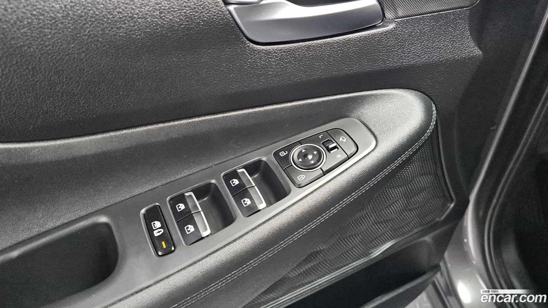 Santafe Hyundai 2022.11-OPTION-023