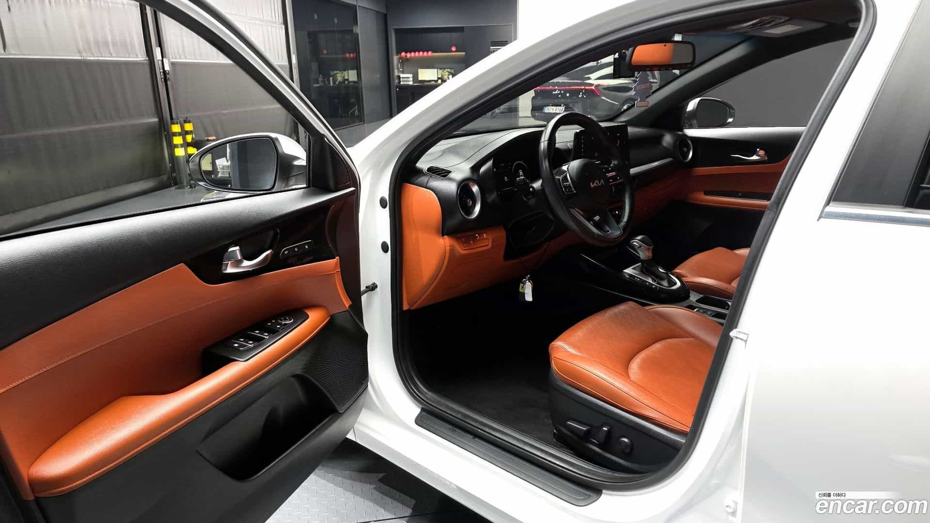 K3 Kia 2022.5-INNER-010