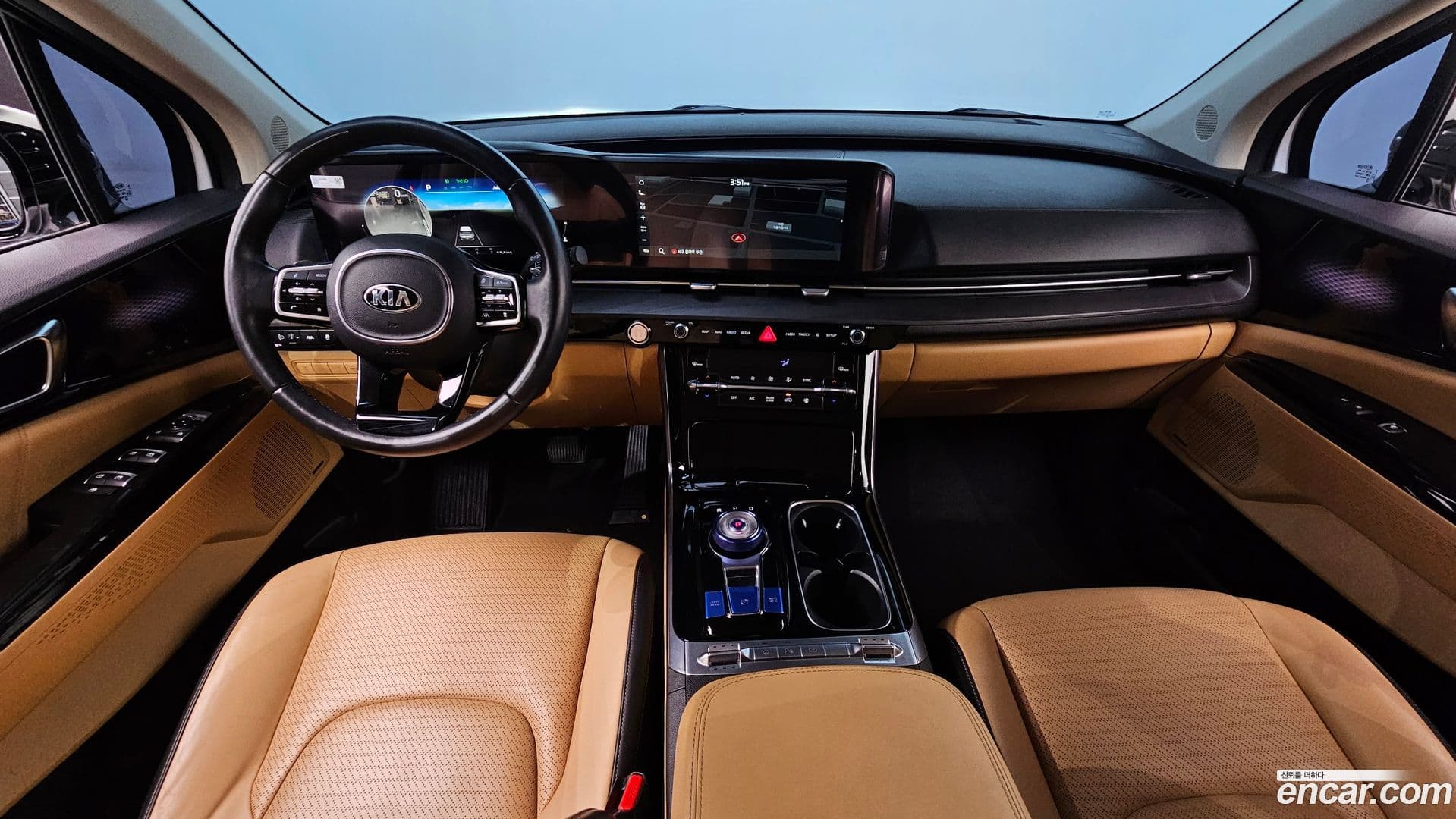 Main__Slider__Photo:Canival Kia 2021.2-6