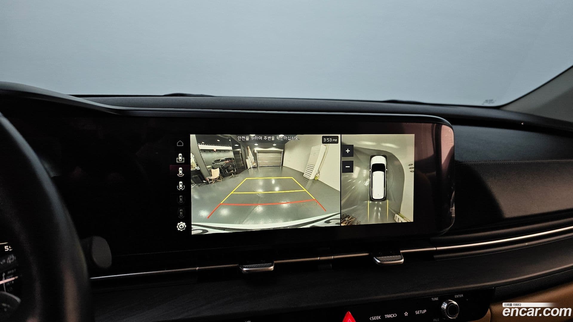 Main__Slider__Photo:Canival Kia 2021.2-14