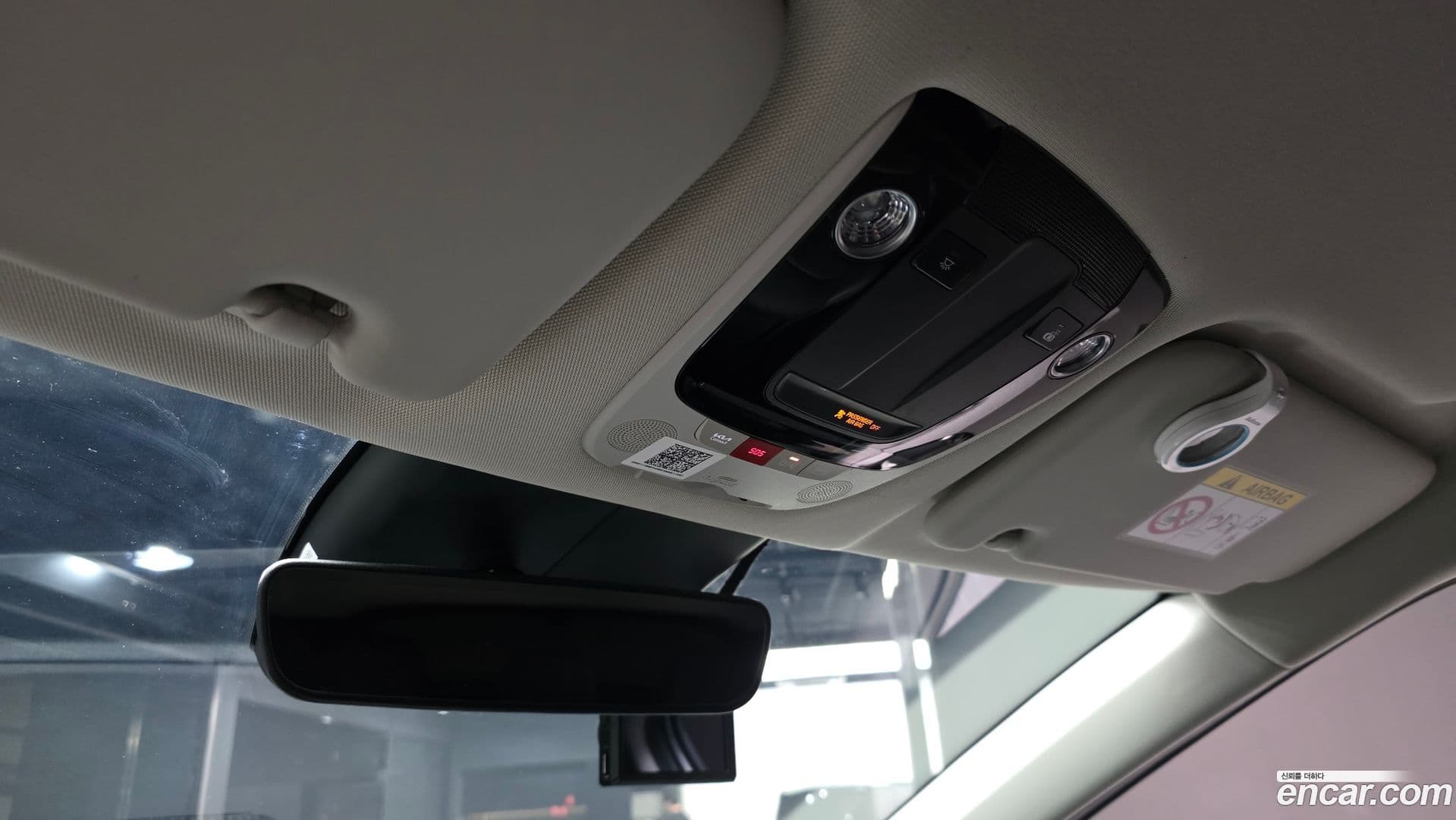 Main__Slider__Photo:EV6 Kia 2022.5-17