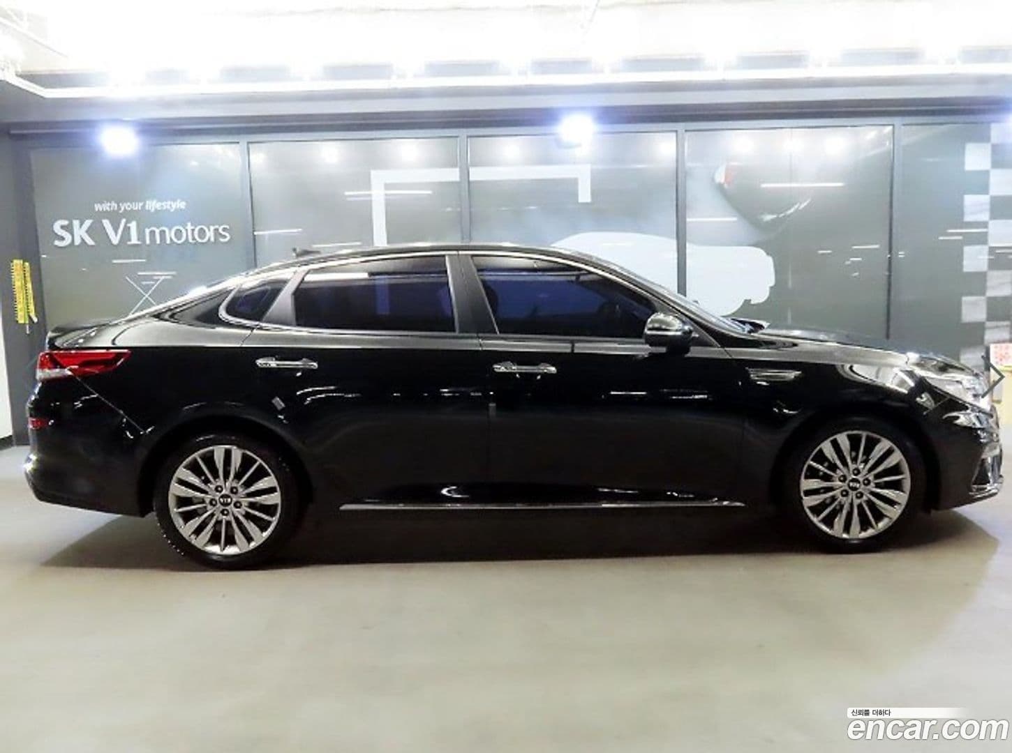 Main__Slider__Photo:K5 Kia 2018.3-2