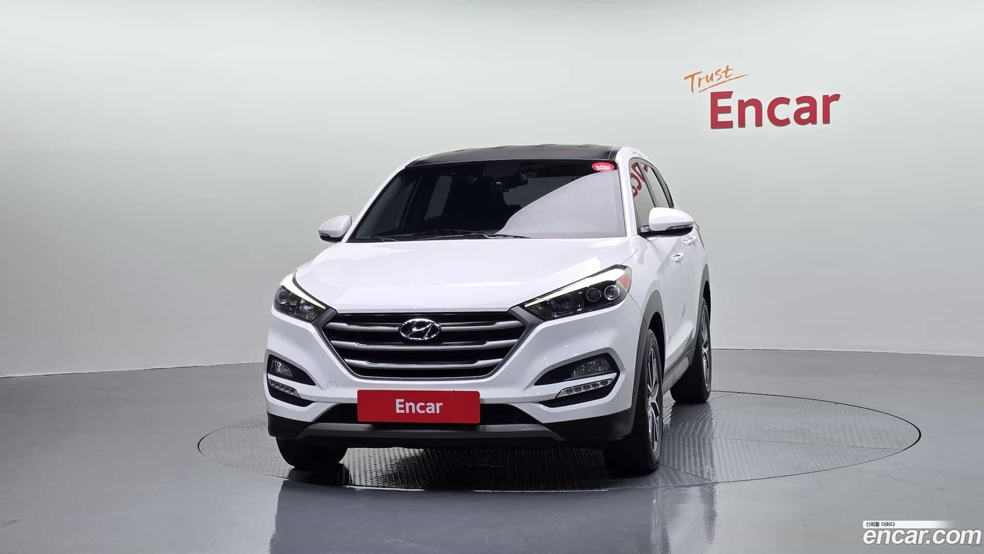 Tucson Hyundai 2015.3-OUTER-003