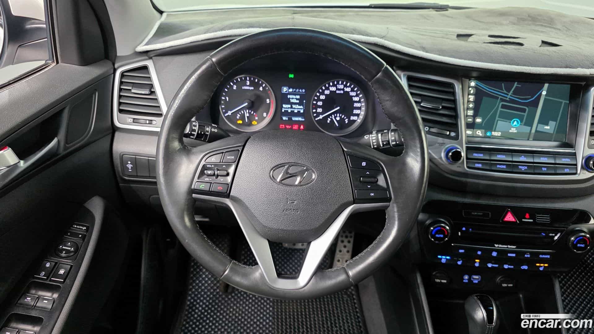 Tucson Hyundai 2015.3-OPTION-017